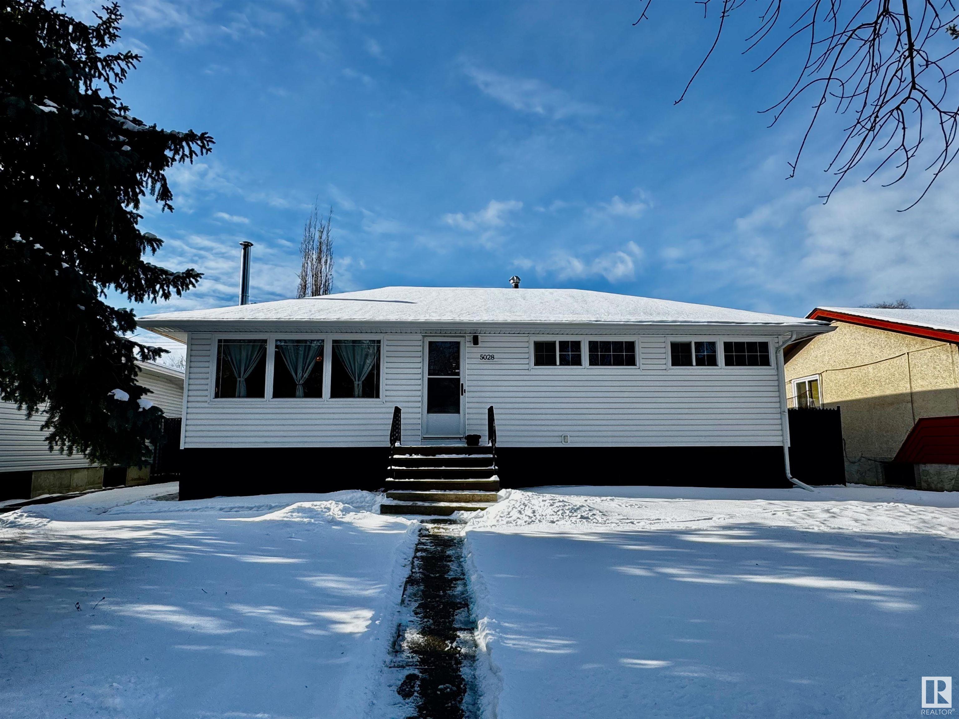      5028 46 ST , Drayton Valley,  ,T7A 1C6 ;  Listing Number: MLS E4420962