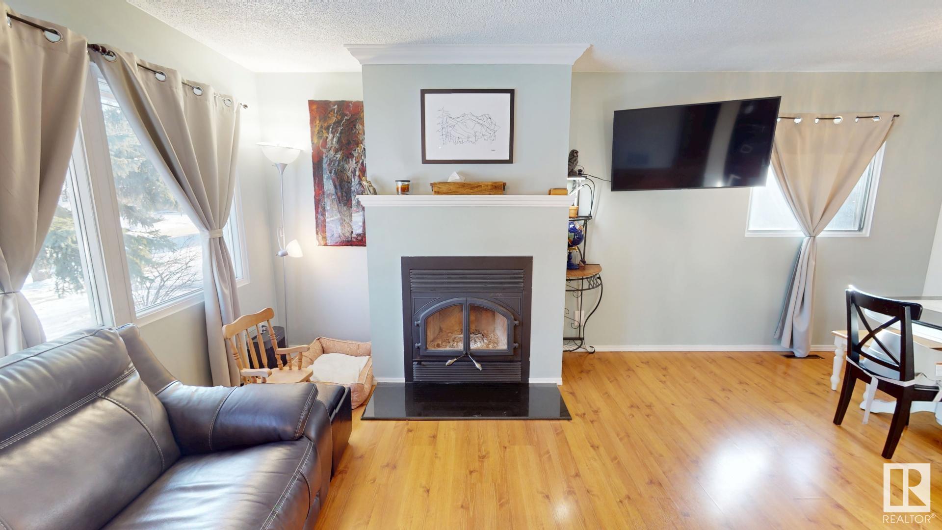      5028 46 ST , Drayton Valley,  ,T7A 1C6 ;  Listing Number: MLS E4420962