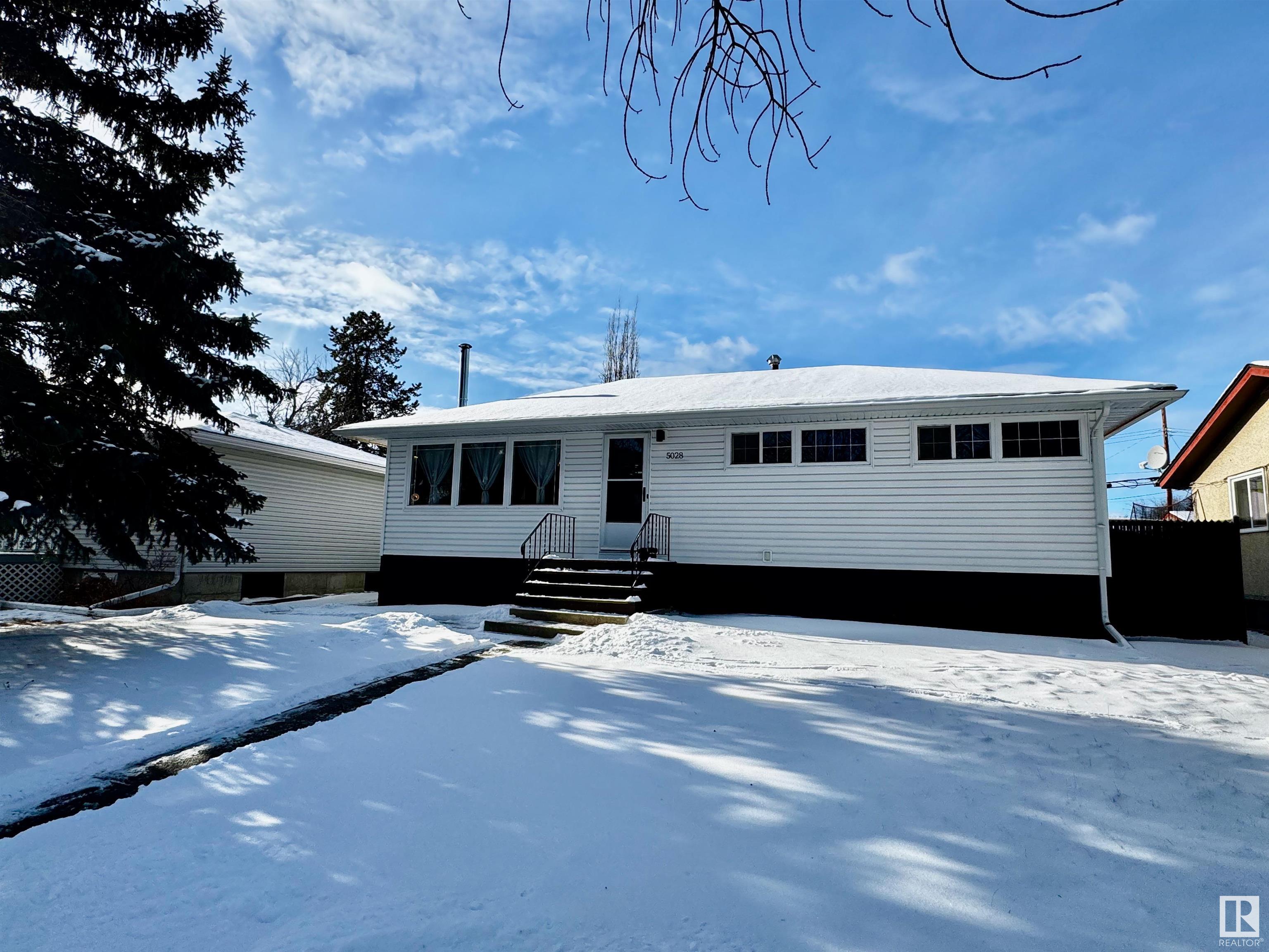      5028 46 ST , Drayton Valley,  ,T7A 1C6 ;  Listing Number: MLS E4420962