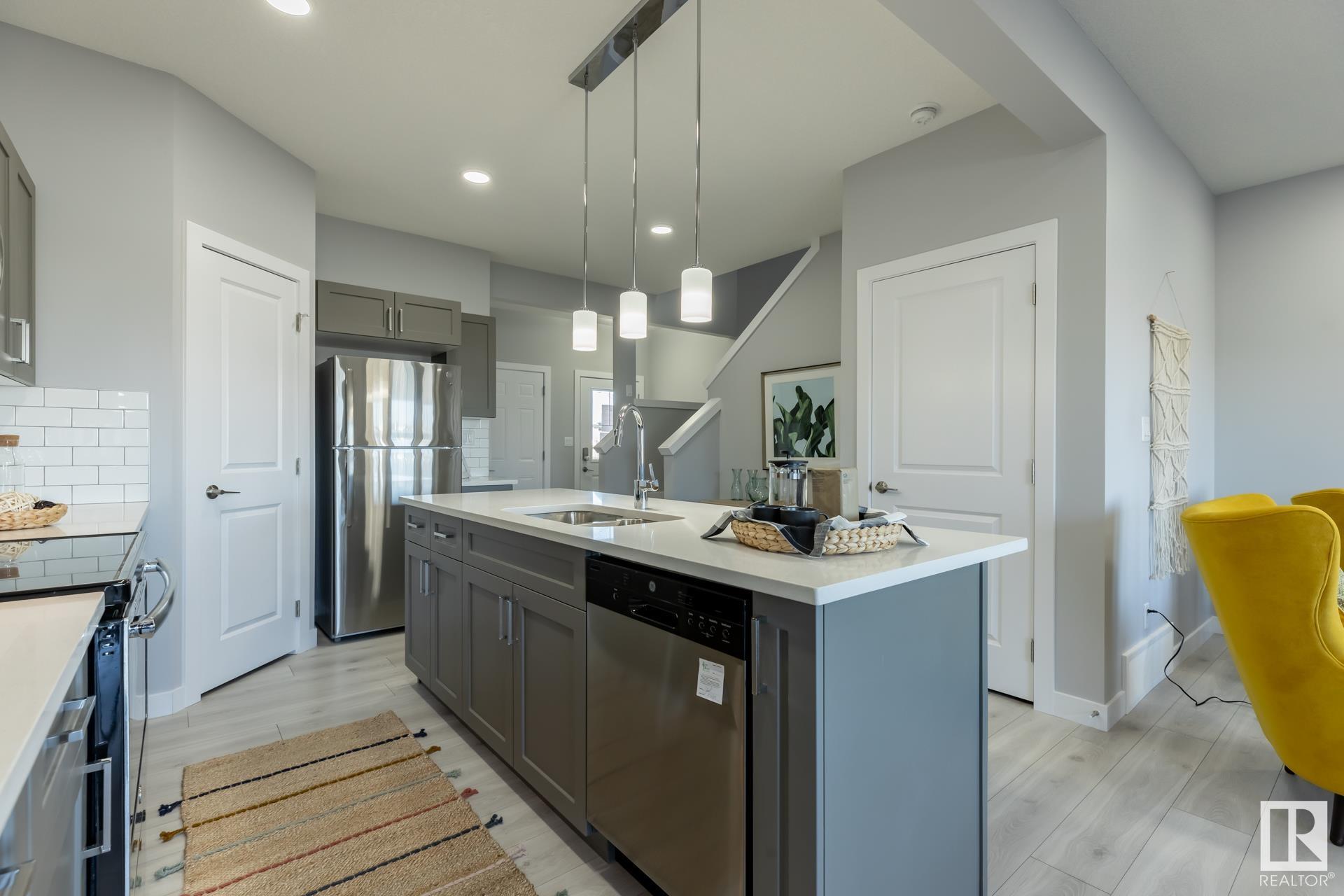      71 Hilton CV , Spruce Grove,  ,T7X 1Y4 ;  Listing Number: MLS E4420965