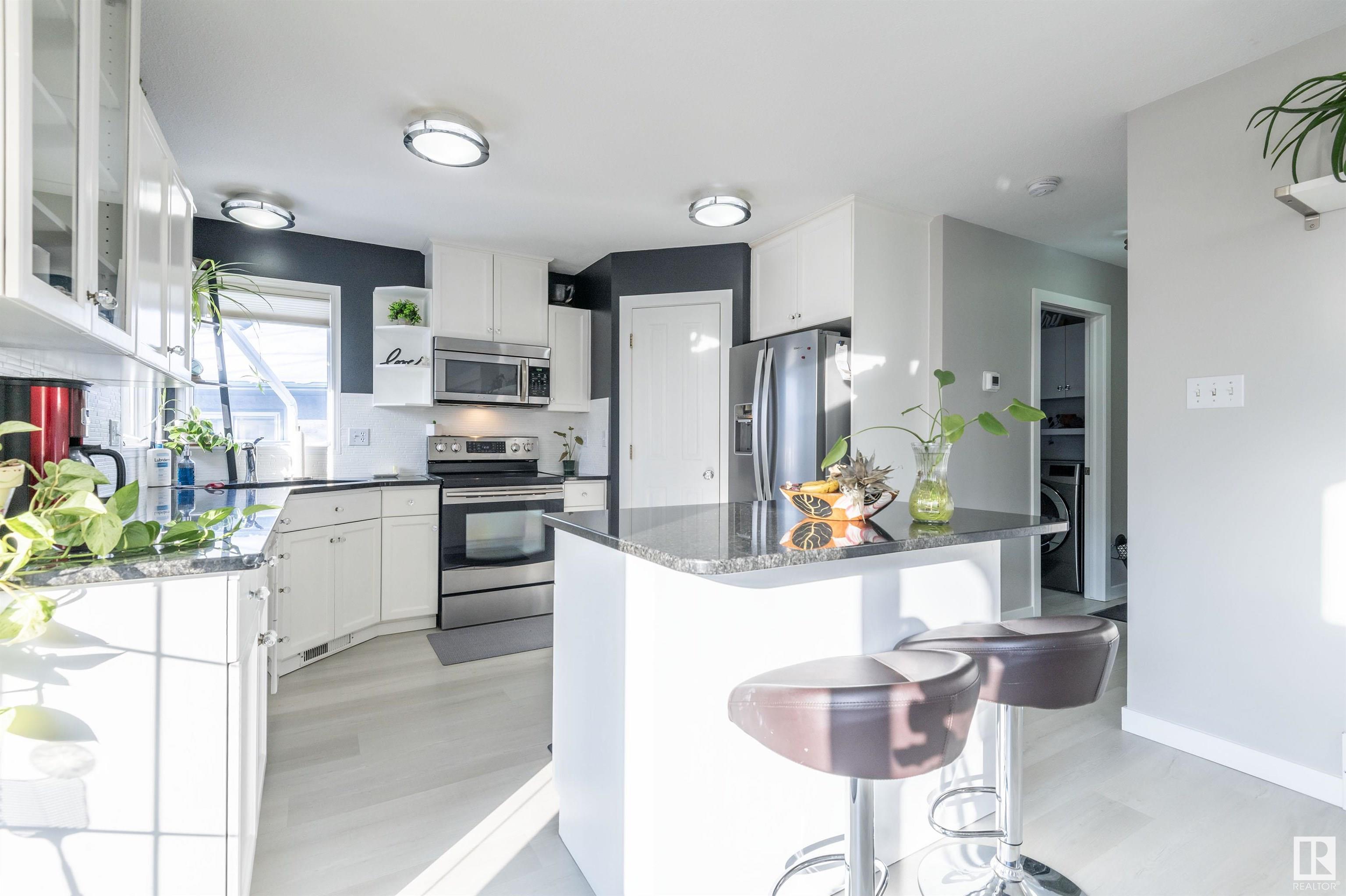      1207 Potter Greens DR NW , Edmonton,  ,T5T 5Y7 ;  Listing Number: MLS E4420967