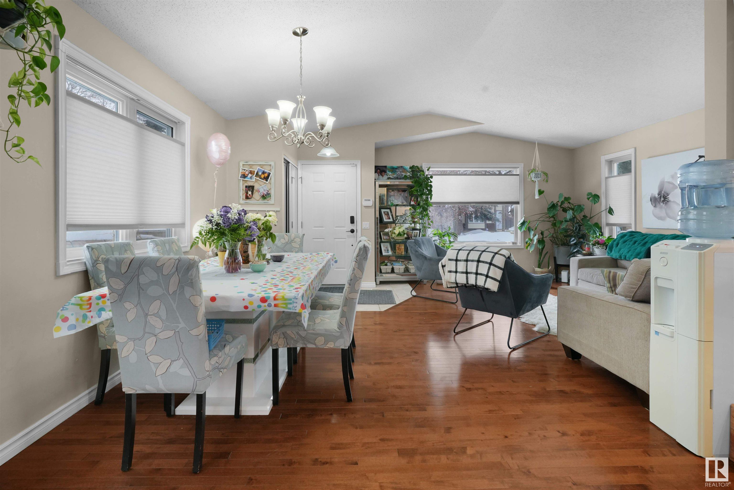      111 Dayton CR , St. Albert,  ,T8N 4Y2 ;  Listing Number: MLS E4420970