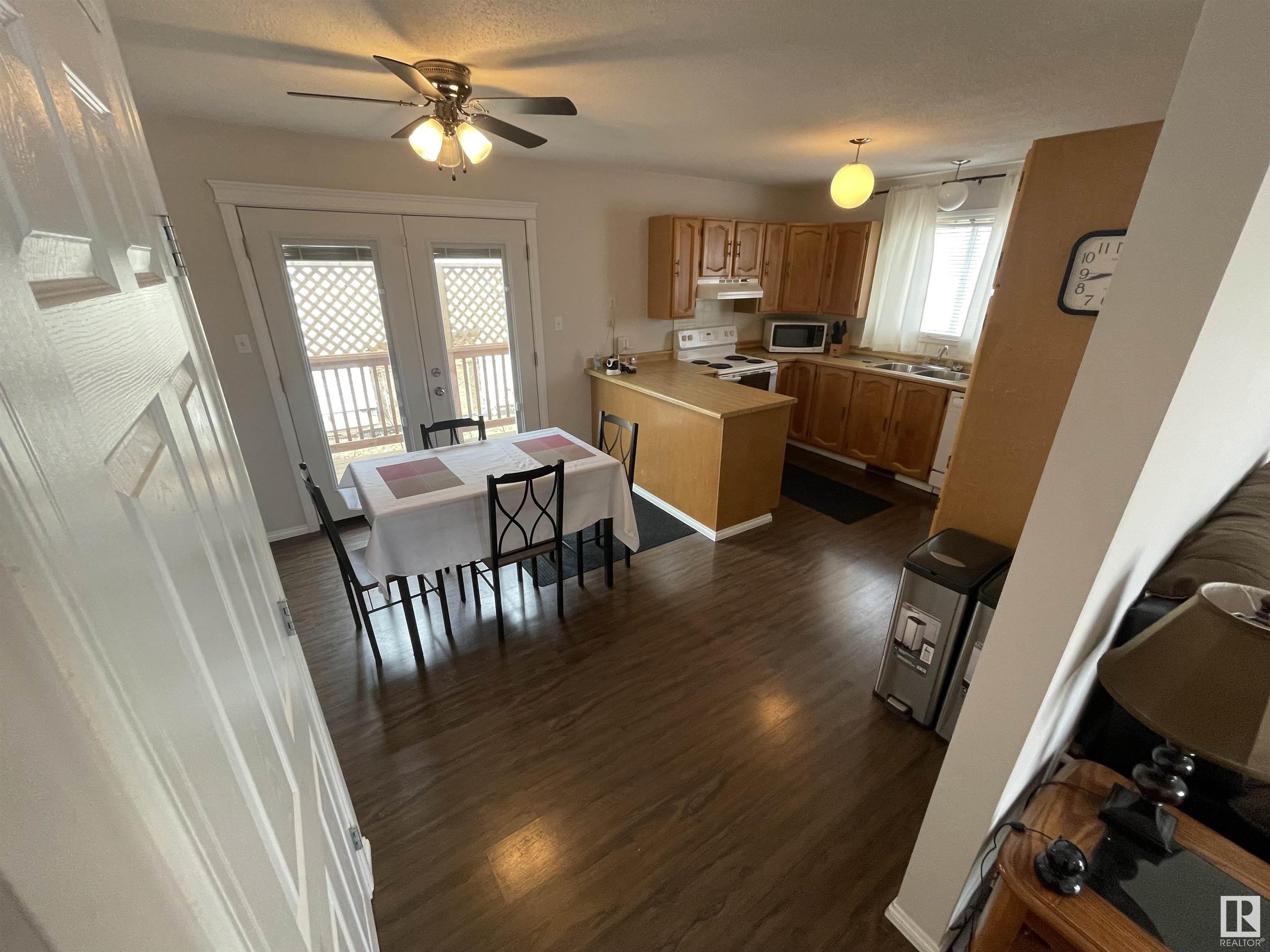      802 16 AV , Cold Lake,  ,T9M 1L2 ;  Listing Number: MLS E4420977