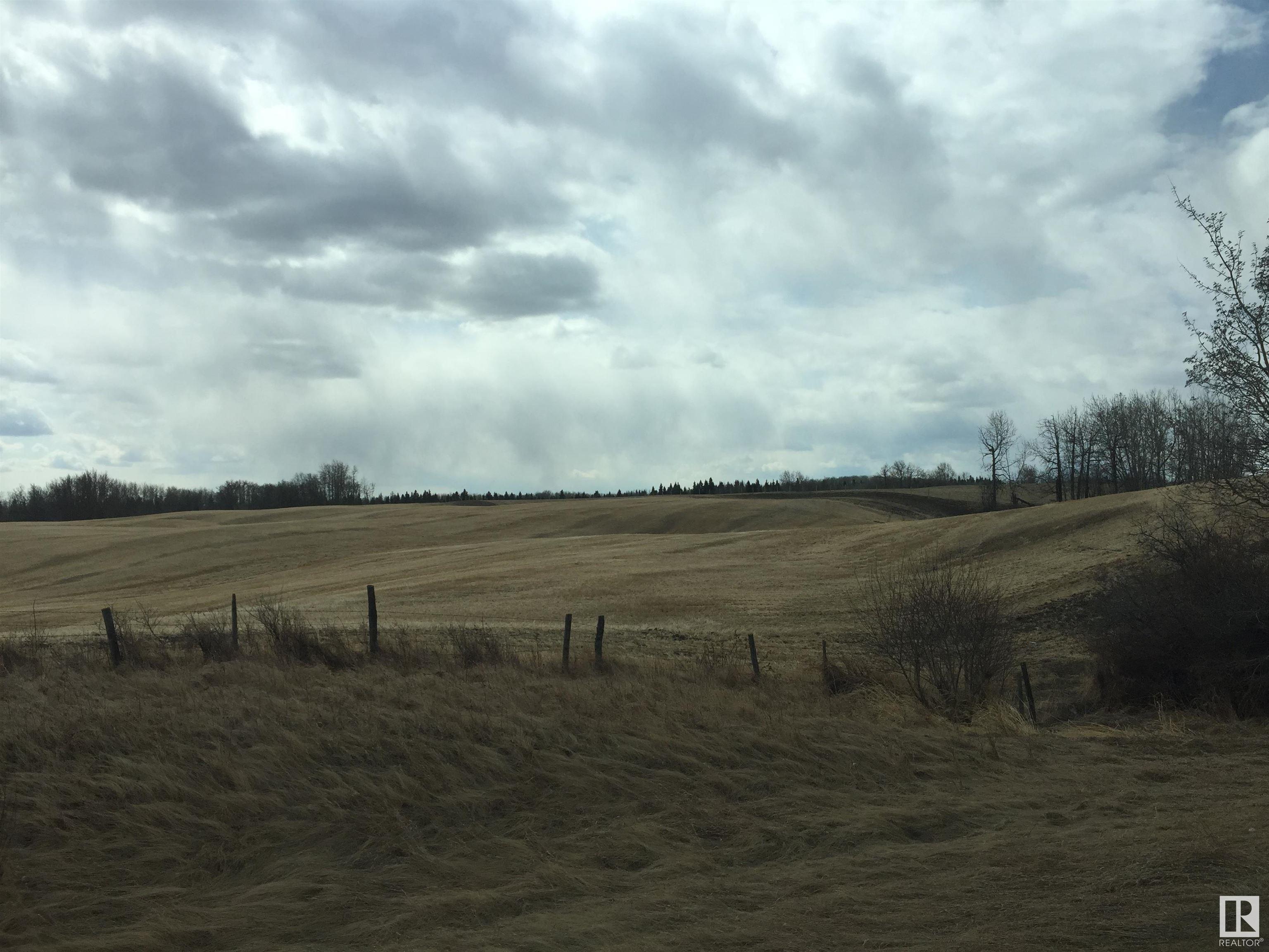      52532 Glory Hills RD , Stony Plain,  ,T7Z 1X7 ;  Listing Number: MLS E4420978