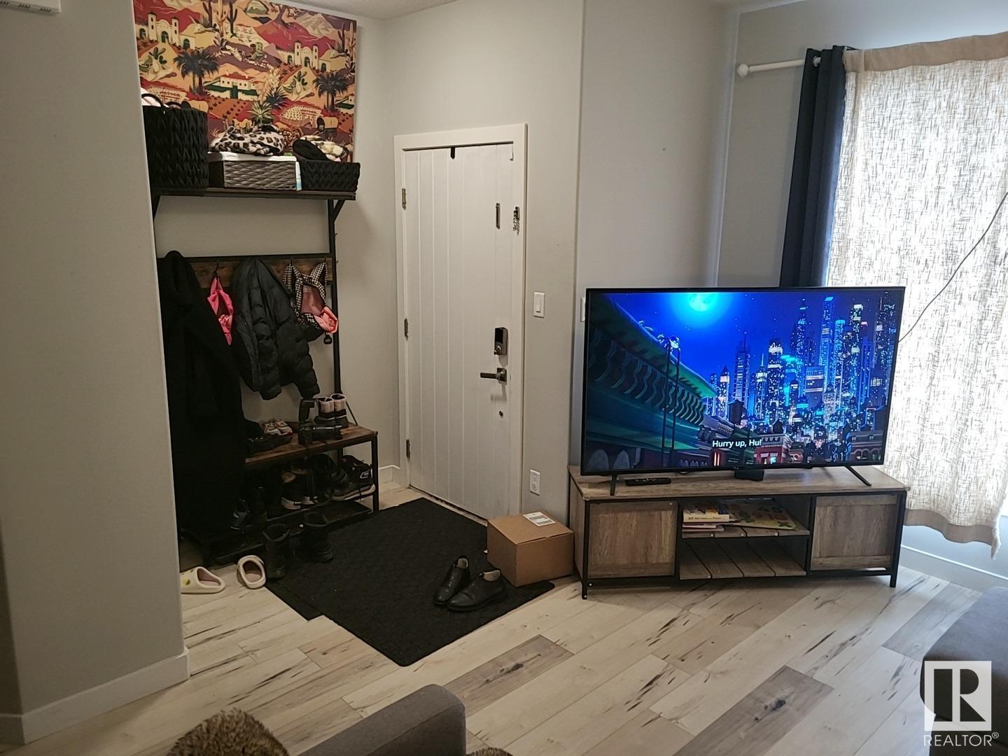      9846 162 ST NW , Edmonton,  ,T5P 3L2 ;  Listing Number: MLS E4420981