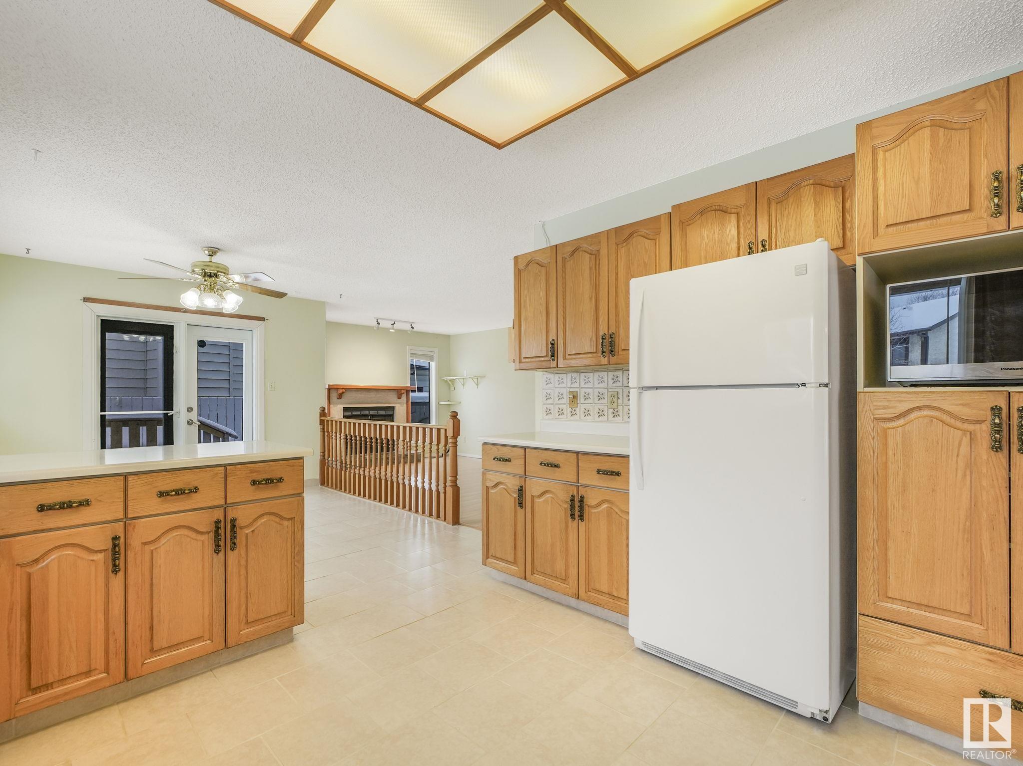      17936 62B AV NW , Edmonton,  ,T5T 3B4 ;  Listing Number: MLS E4420982