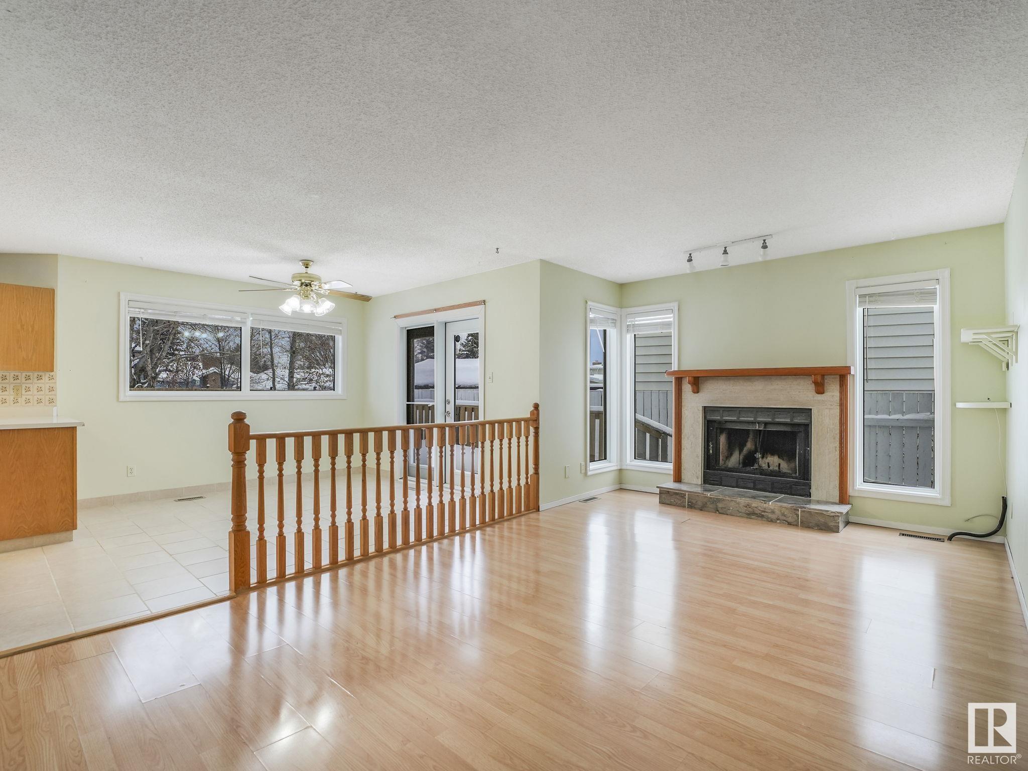      17936 62B AV NW , Edmonton,  ,T5T 3B4 ;  Listing Number: MLS E4420982