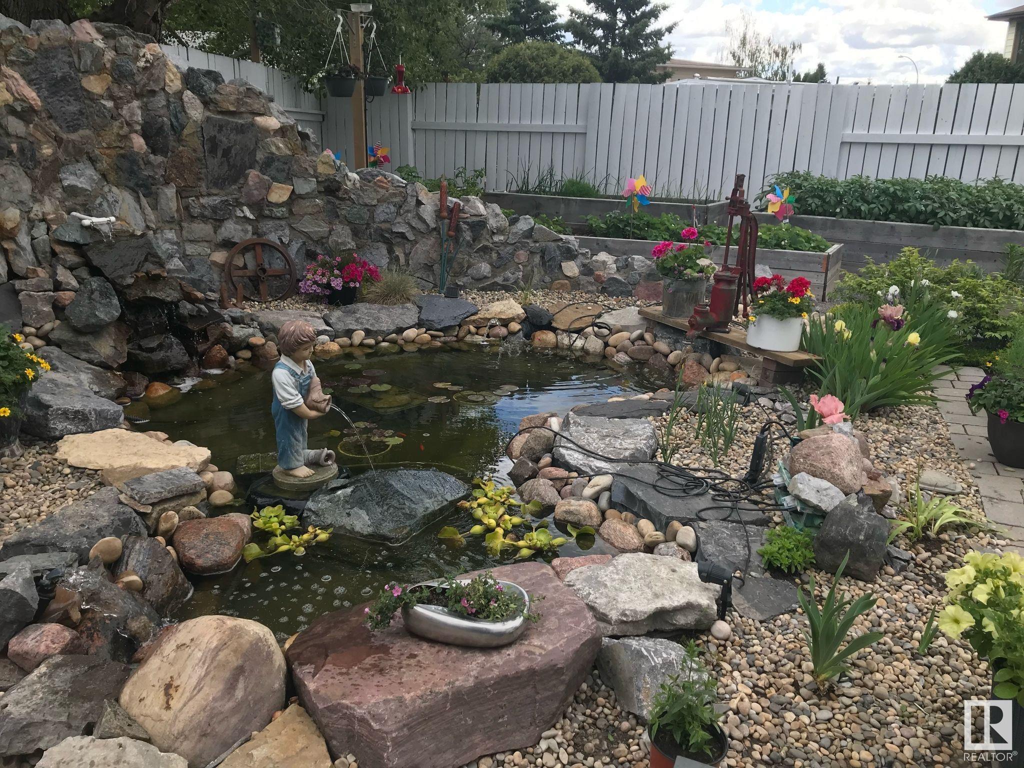      17936 62B AV NW , Edmonton,  ,T5T 3B4 ;  Listing Number: MLS E4420982