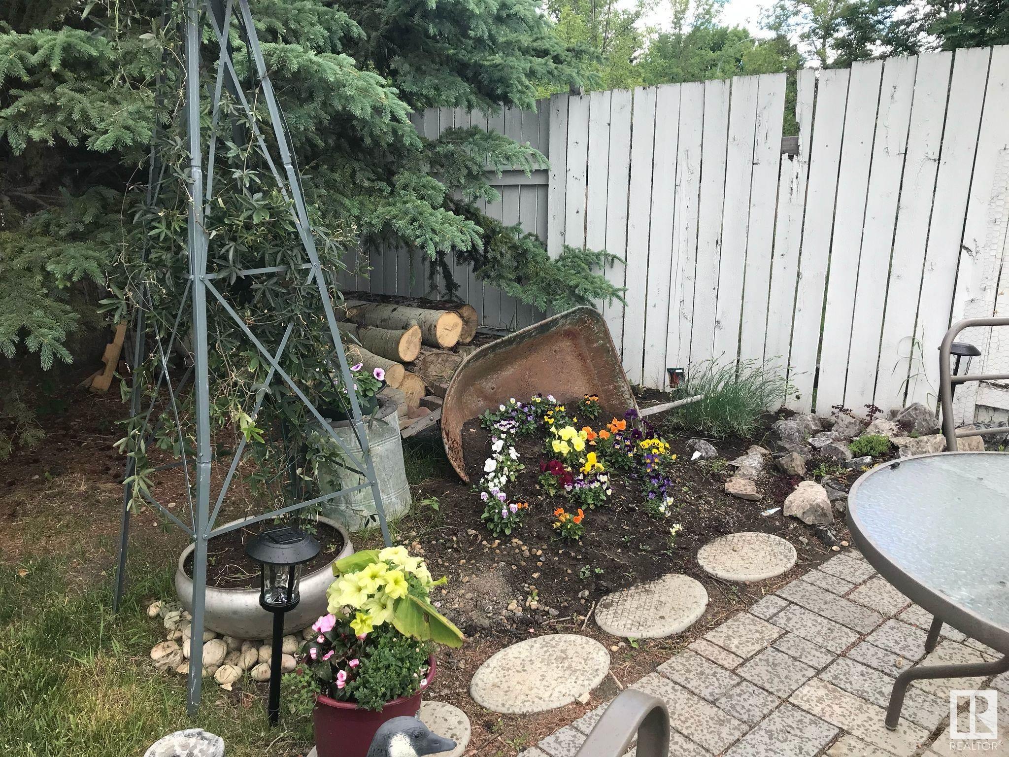      17936 62B AV NW , Edmonton,  ,T5T 3B4 ;  Listing Number: MLS E4420982