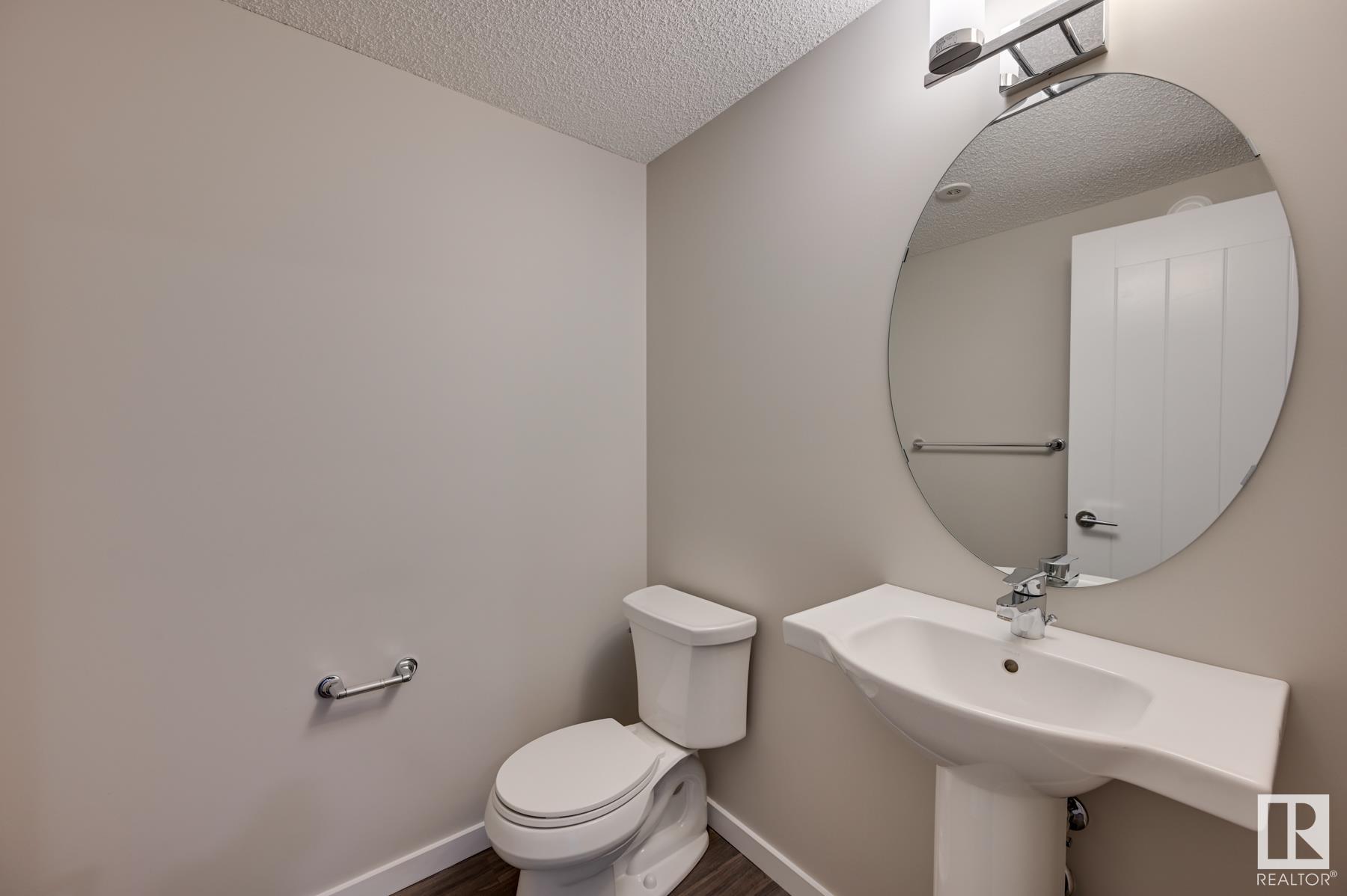      #33 2215 24 ST NW , Edmonton,  ,T6T 1A6 ;  Listing Number: MLS E4420985