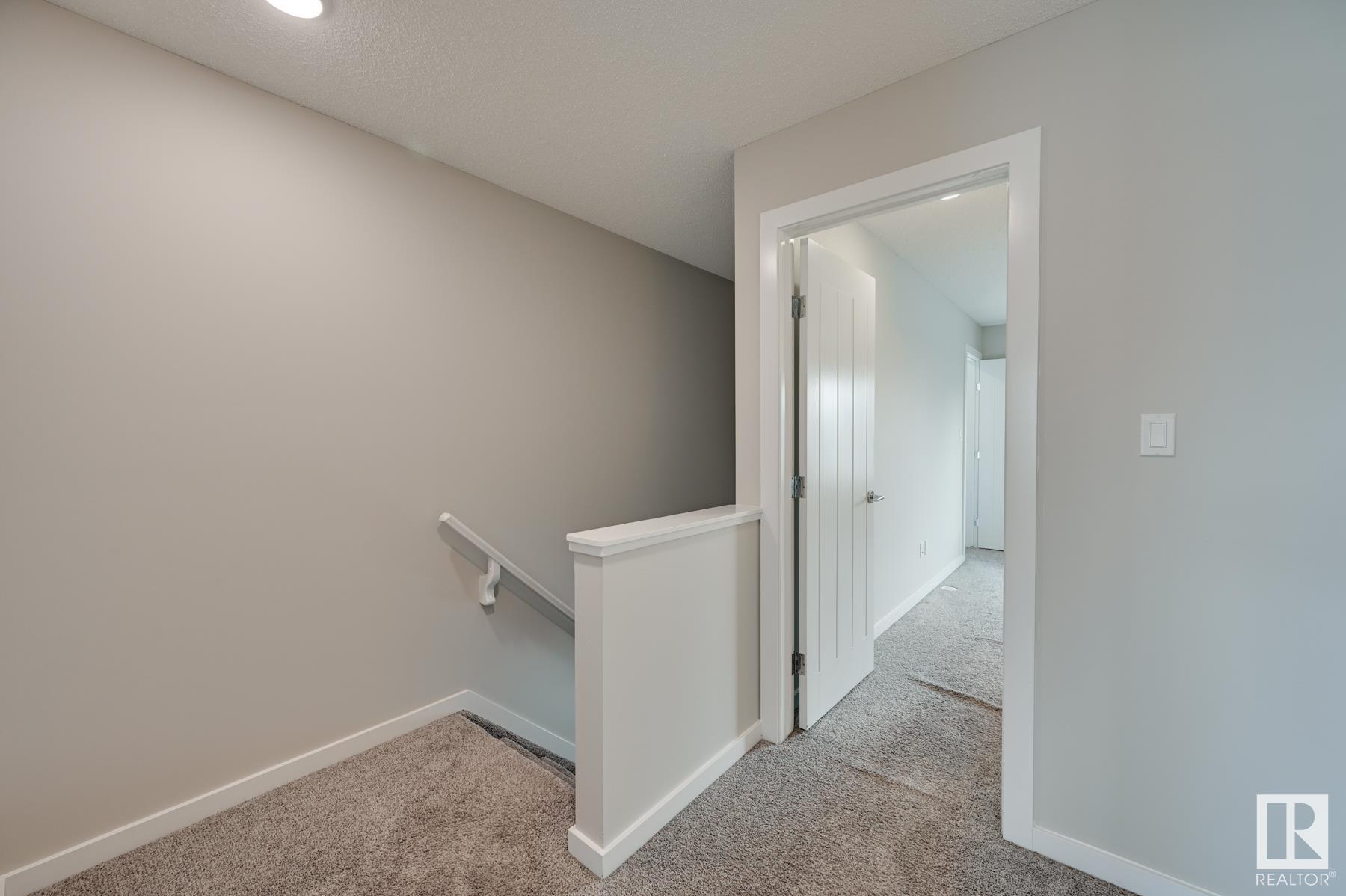      #33 2215 24 ST NW , Edmonton,  ,T6T 1A6 ;  Listing Number: MLS E4420985