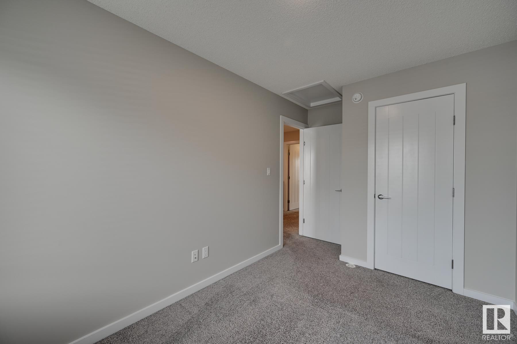      #33 2215 24 ST NW , Edmonton,  ,T6T 1A6 ;  Listing Number: MLS E4420985