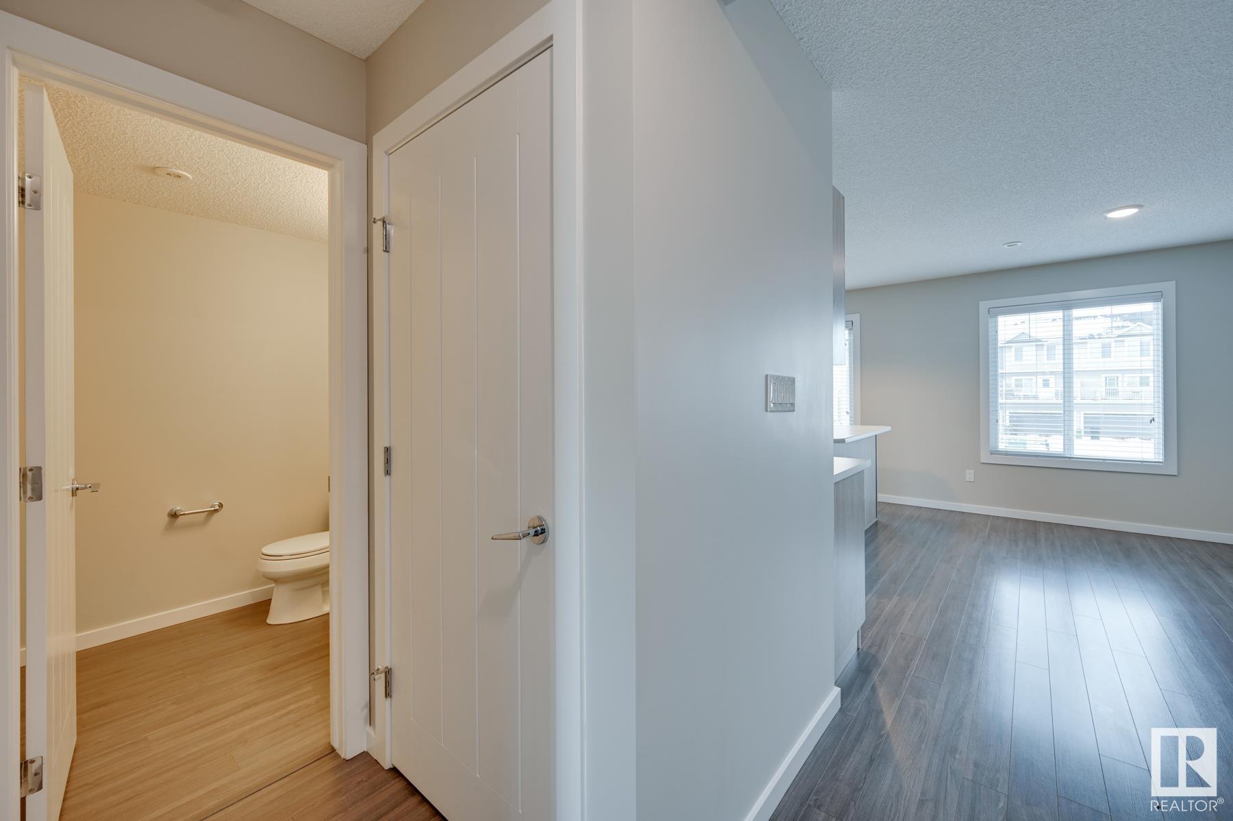      #33 2215 24 ST NW , Edmonton,  ,T6T 1A6 ;  Listing Number: MLS E4420985