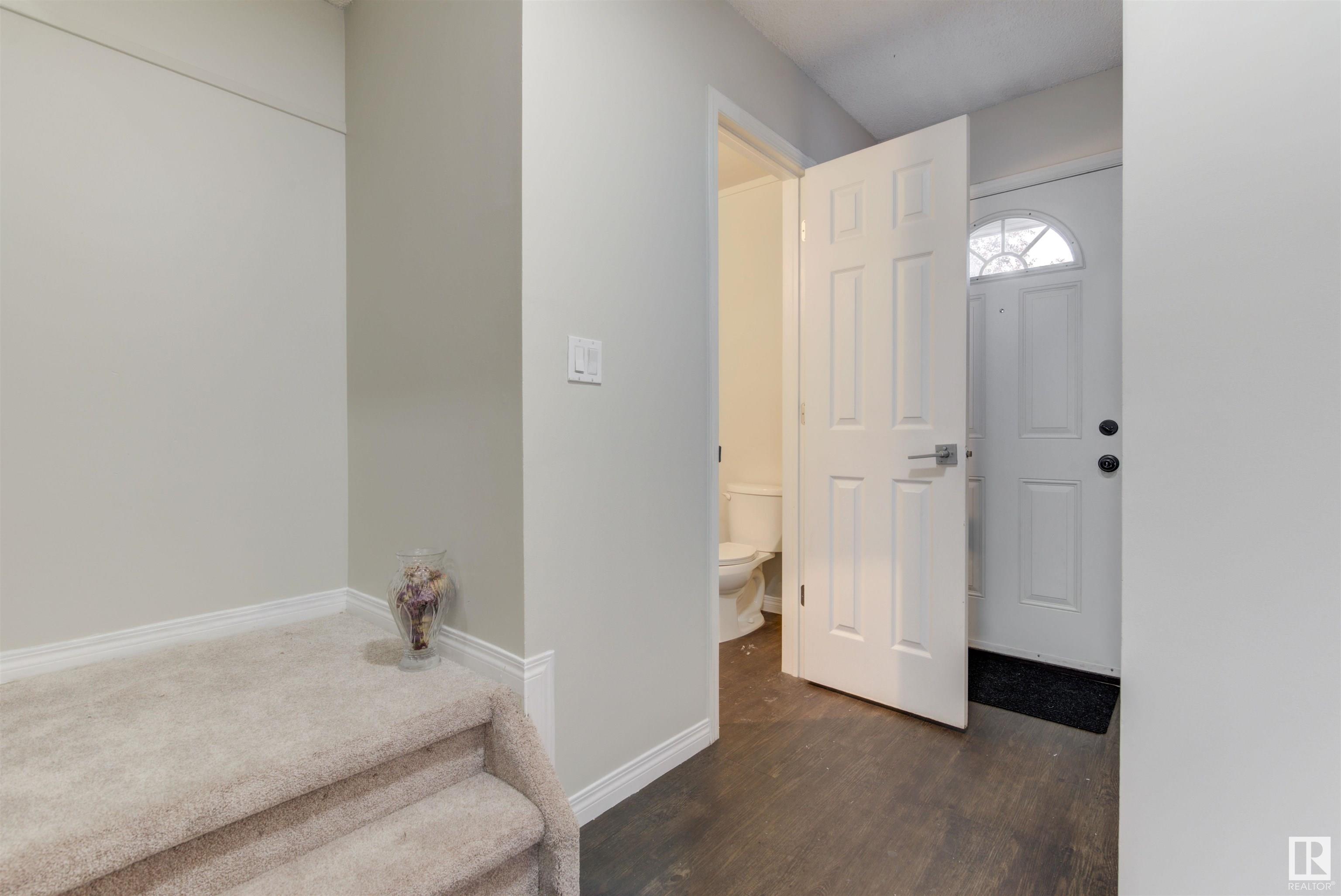      #22 10453 20 AV NW , Edmonton,  ,T6J 5H1 ;  Listing Number: MLS E4420988