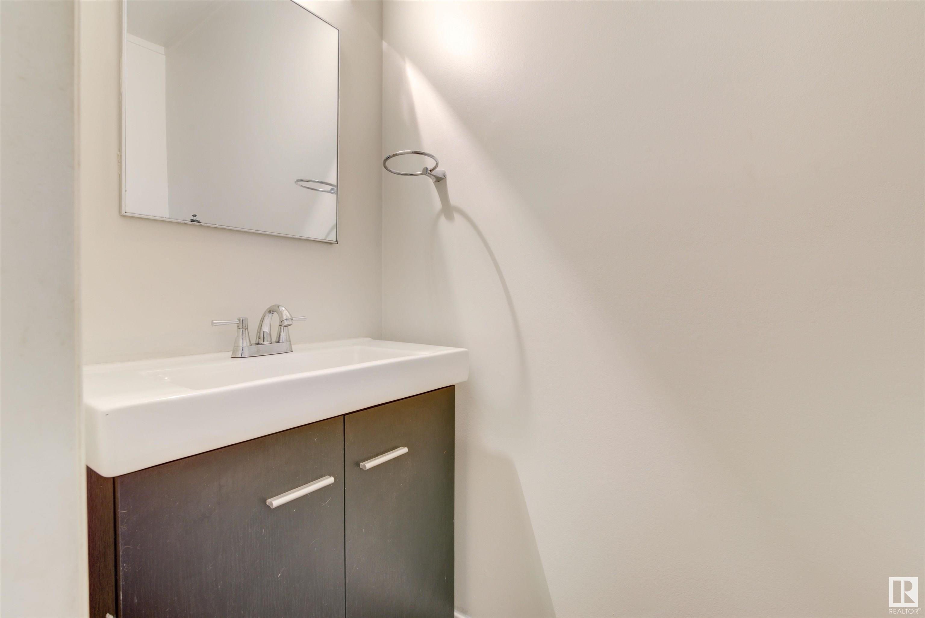      #22 10453 20 AV NW , Edmonton,  ,T6J 5H1 ;  Listing Number: MLS E4420988