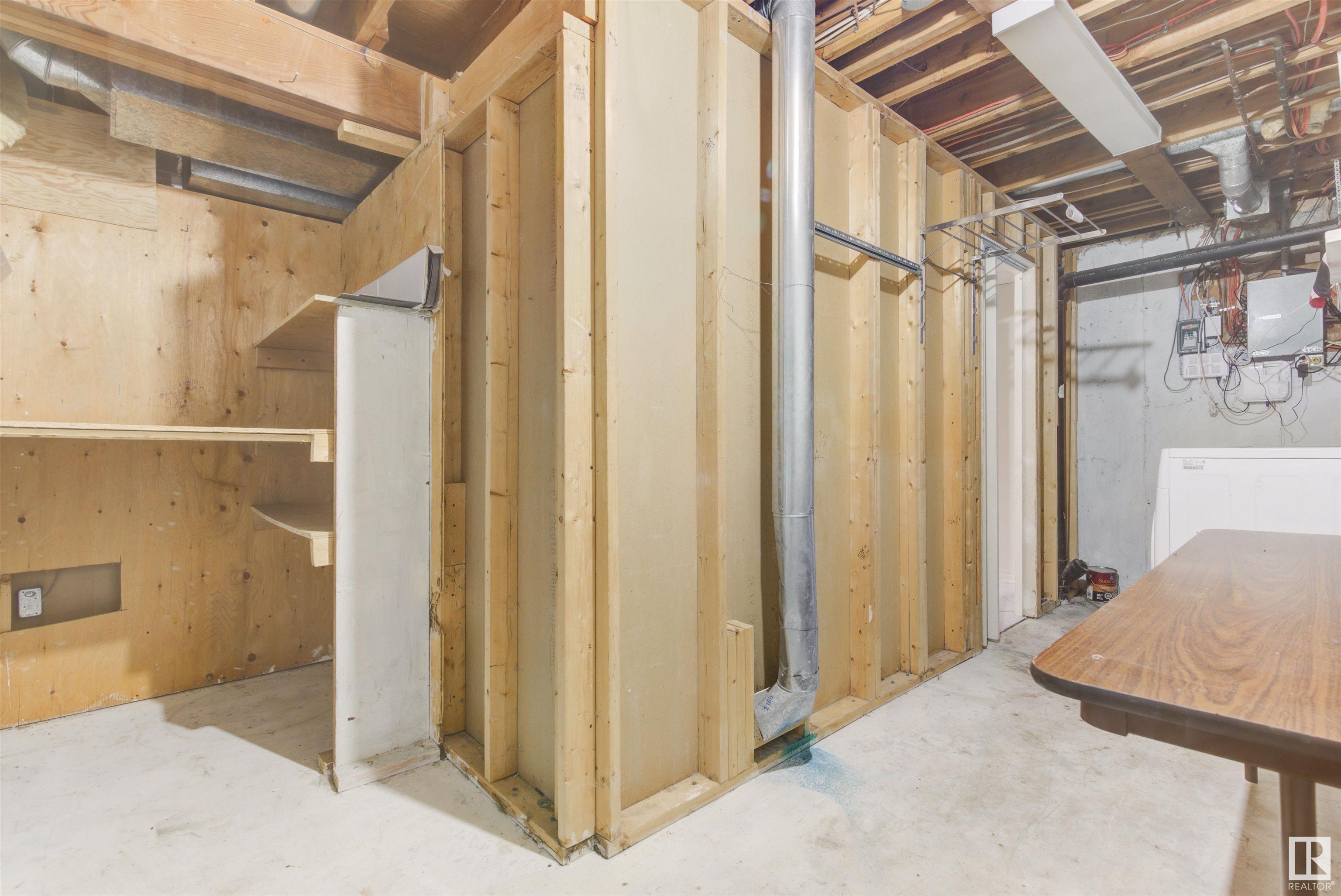      #22 10453 20 AV NW , Edmonton,  ,T6J 5H1 ;  Listing Number: MLS E4420988