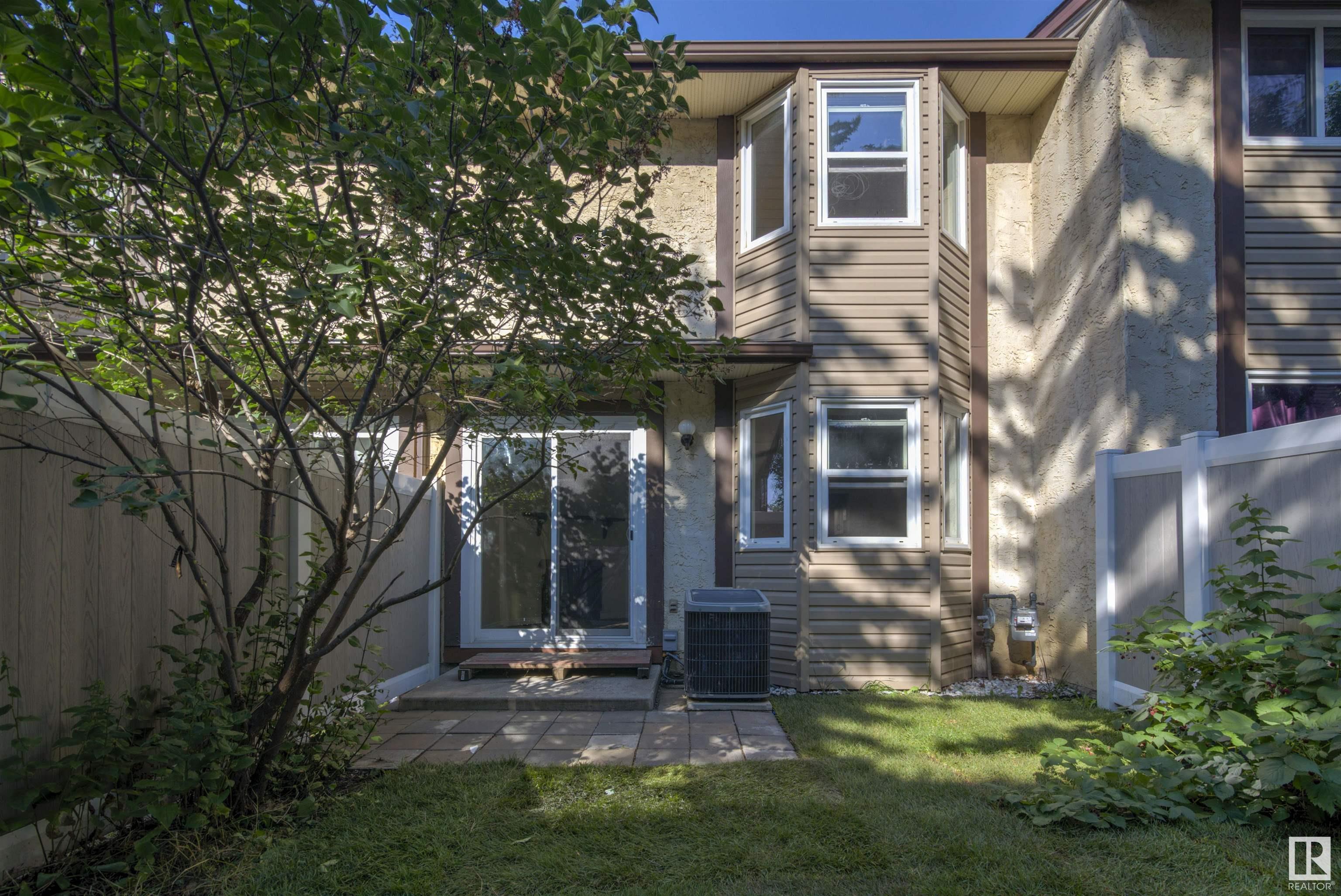      #22 10453 20 AV NW , Edmonton,  ,T6J 5H1 ;  Listing Number: MLS E4420988