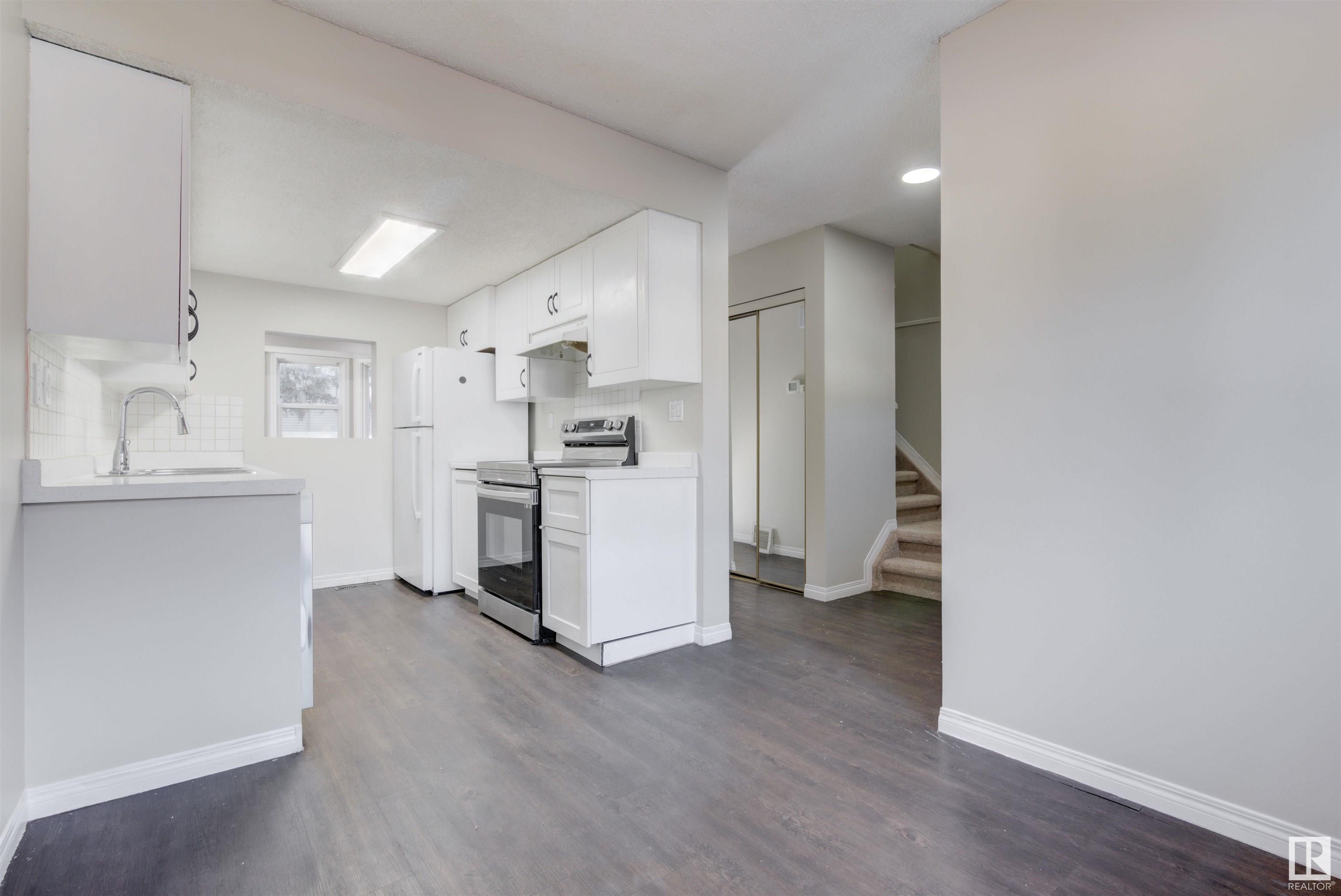      #22 10453 20 AV NW , Edmonton,  ,T6J 5H1 ;  Listing Number: MLS E4420988