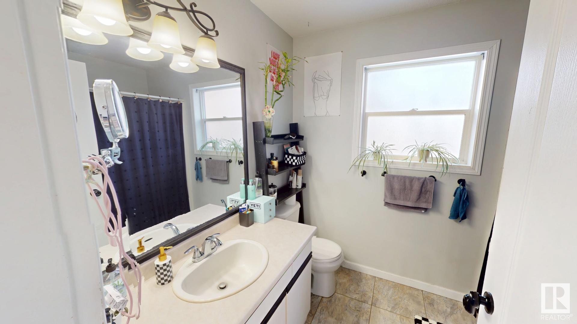      3928 48 AV , Drayton Valley,  ,T7A 1V7 ;  Listing Number: MLS E4420990