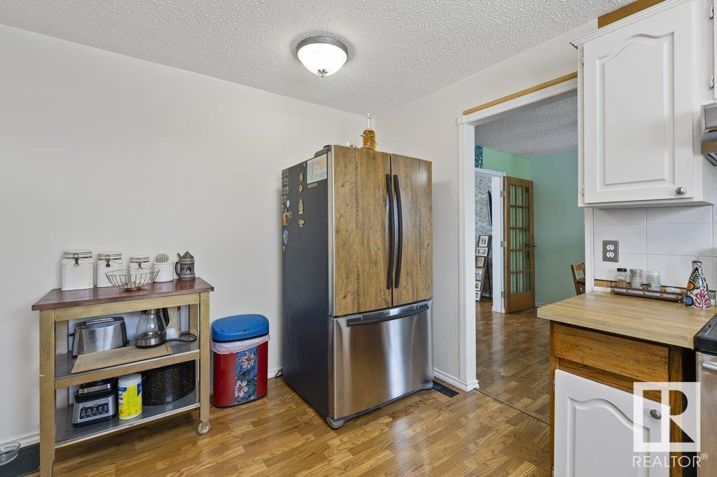      36 ARLINGTON DR , St. Albert,  ,T8N 2V5 ;  Listing Number: MLS E4420992