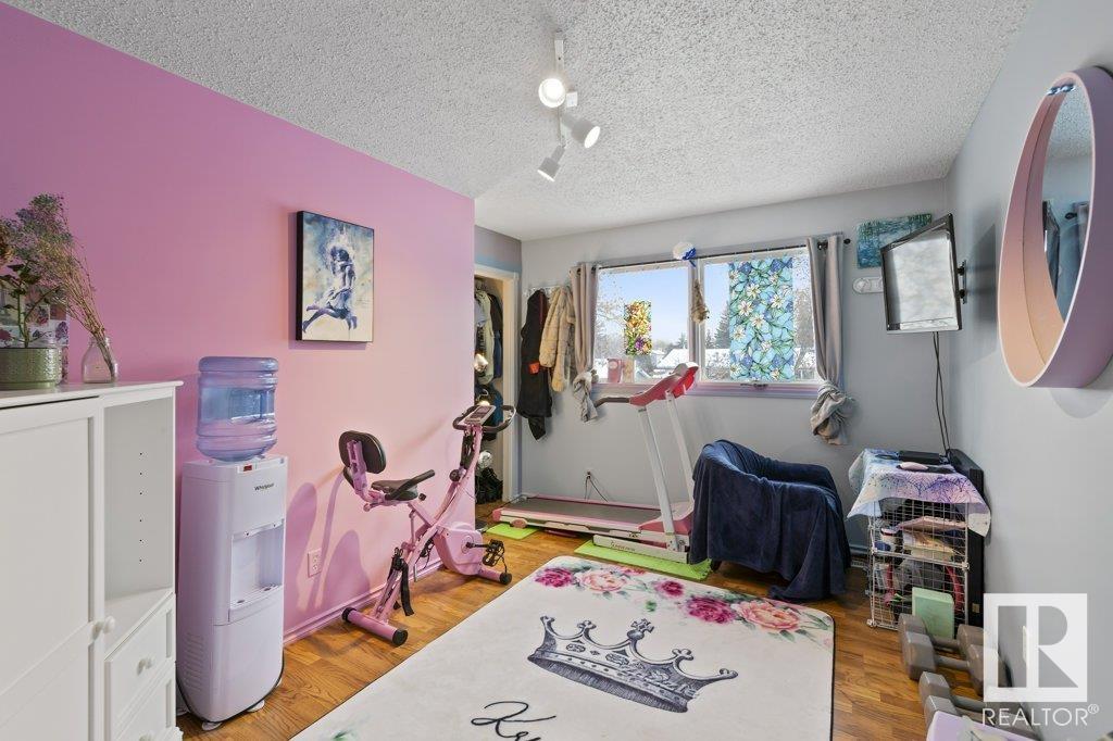      36 ARLINGTON DR , St. Albert,  ,T8N 2V5 ;  Listing Number: MLS E4420992
