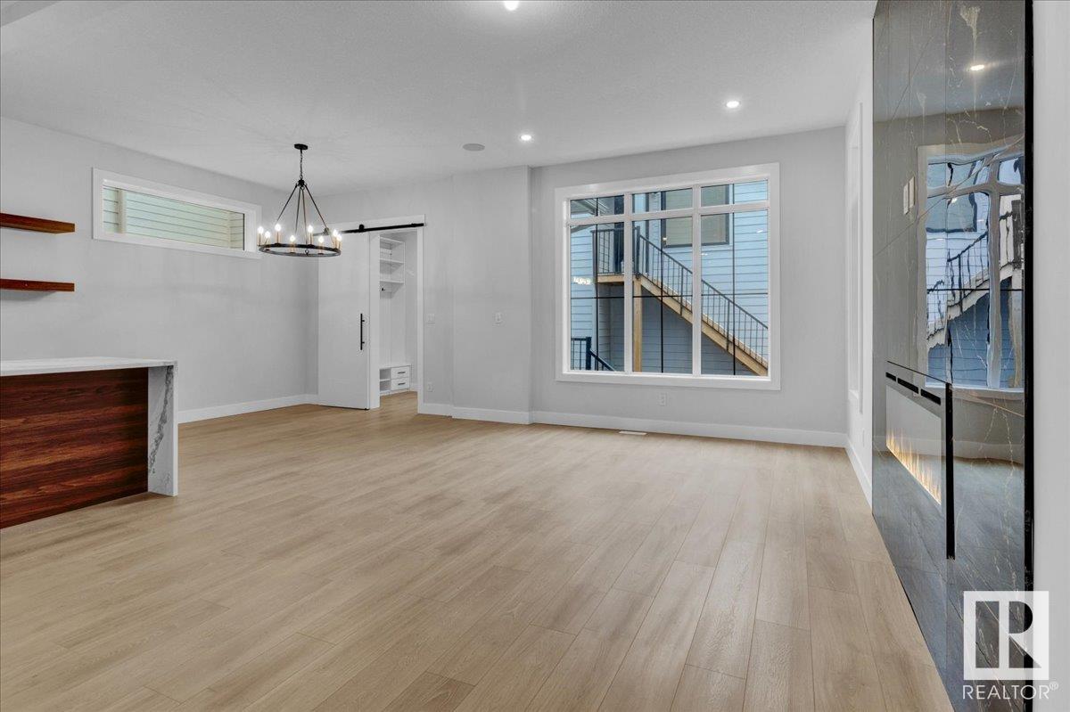      6722 Crawford WY SW , Edmonton,  ,T6W 1A6 ;  Listing Number: MLS E4420993