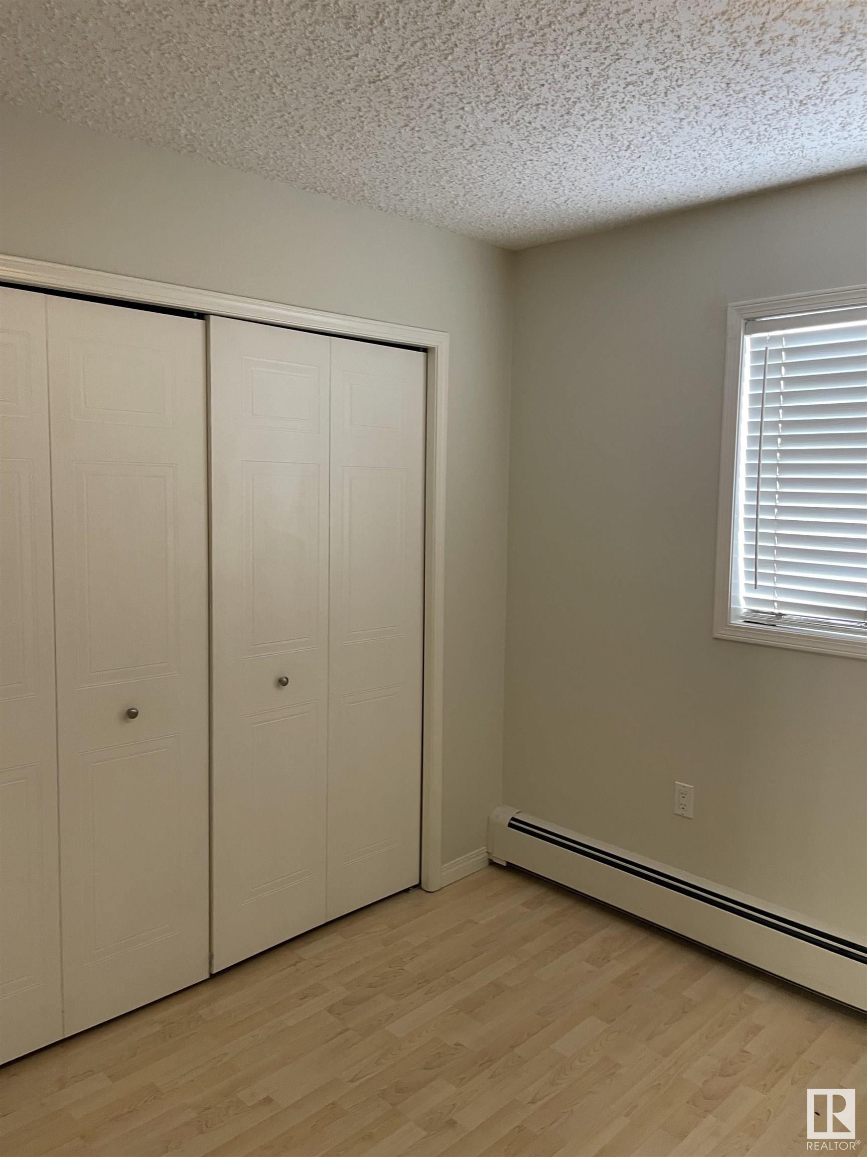 Photo 16 at 6310 101 Avenue NW, Fulton Place, Edmonton