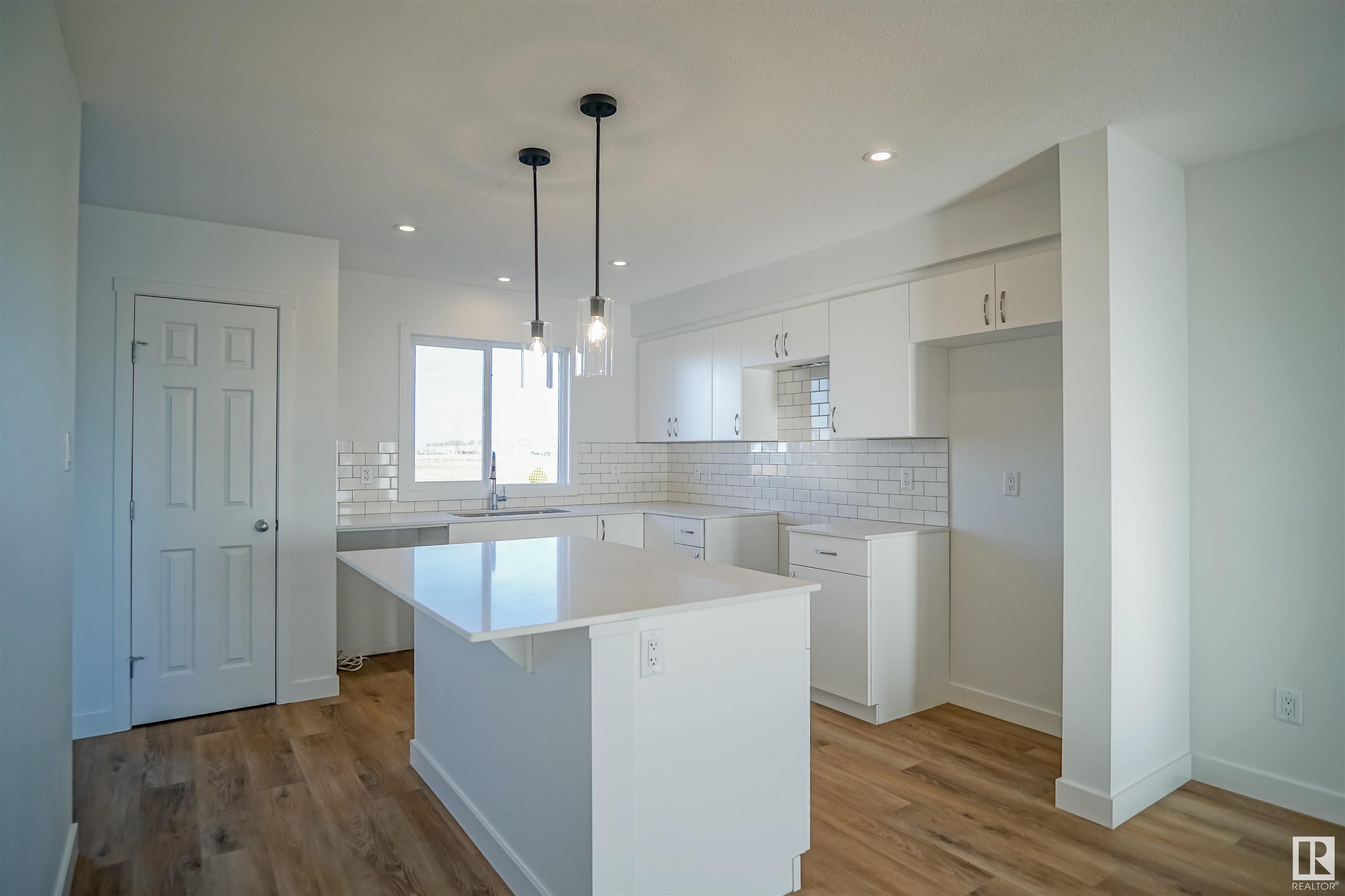 Photo 9 at 184 Savoy Crescent, Summerwood, Sherwood Park