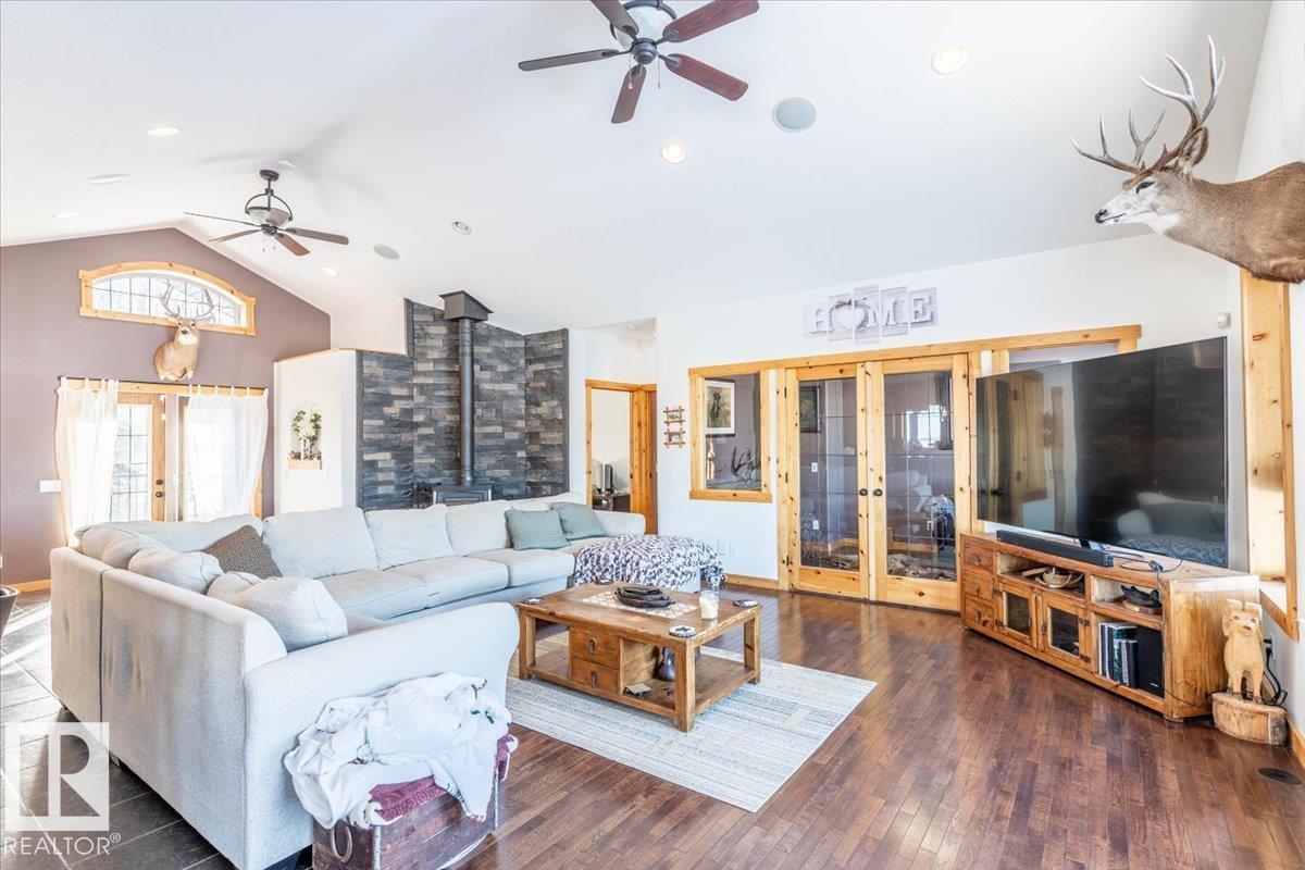 Photo 17 at 49274 Rge Road 274, None, Rural Leduc County