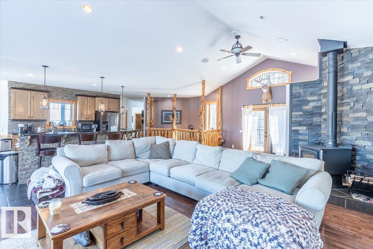 Photo 23 at 49274 Rge Road 274, None, Rural Leduc County