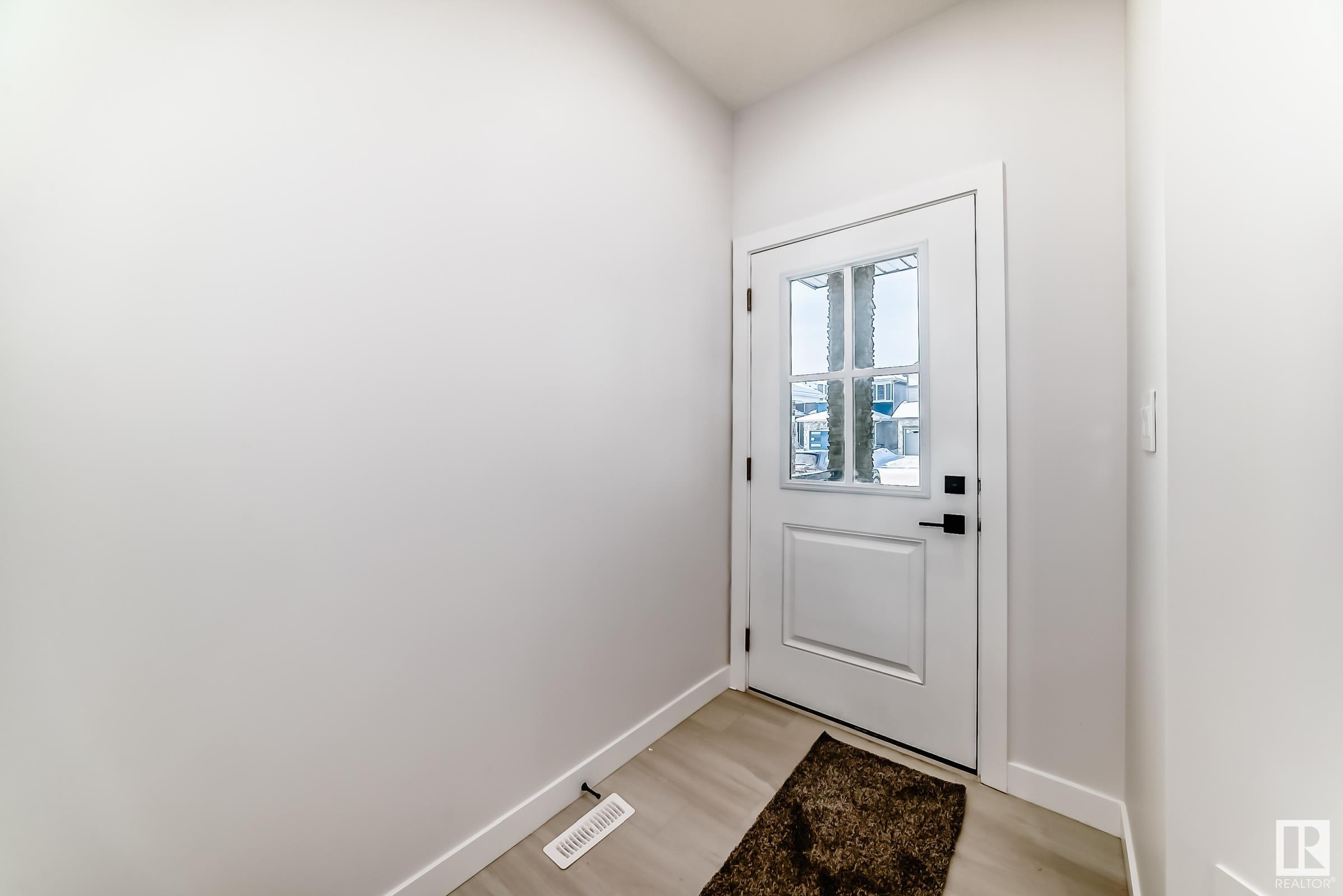 Photo 17 at 32 Ashbury Crescent, Jesperdale, Spruce Grove