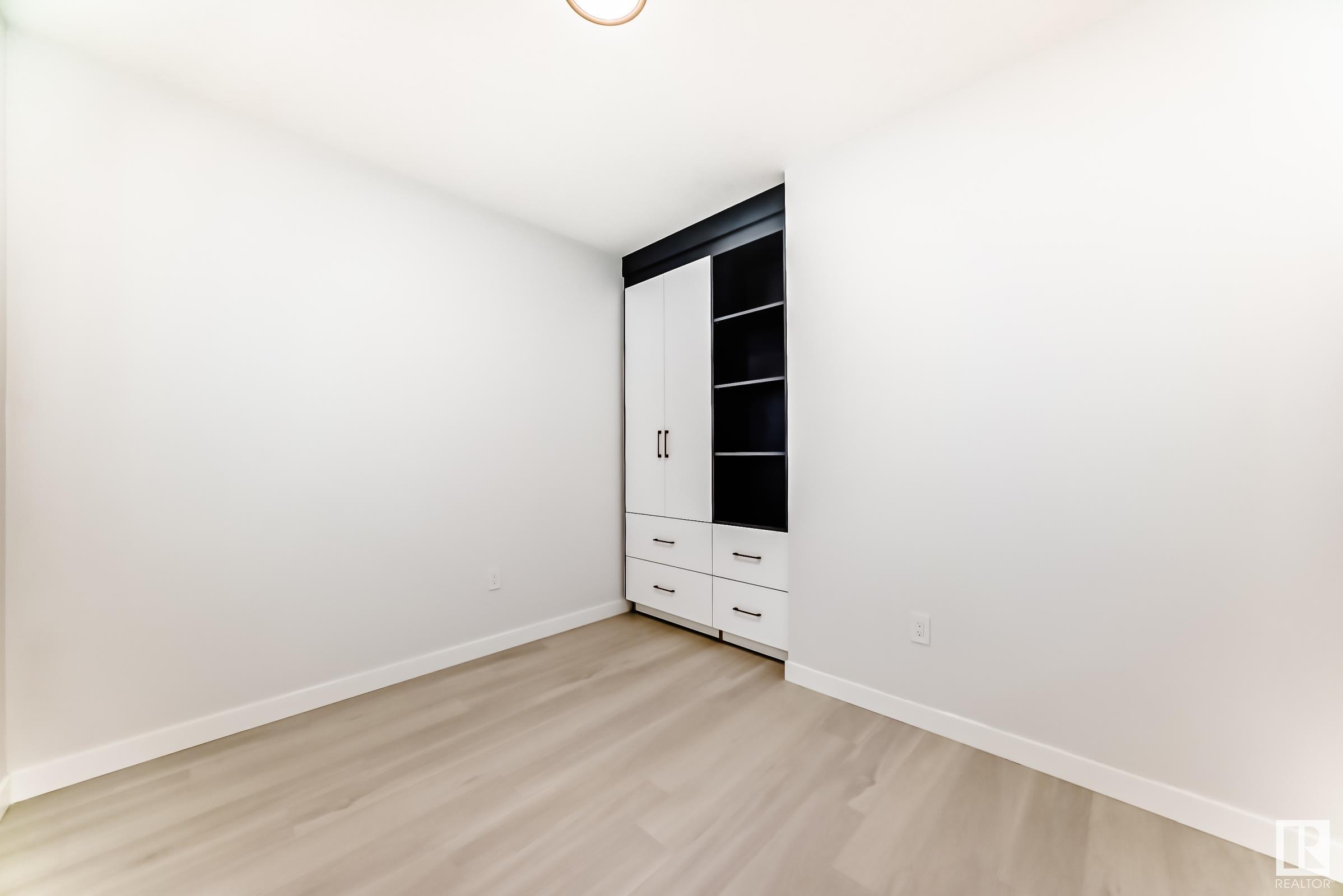 Photo 18 at 32 Ashbury Crescent, Jesperdale, Spruce Grove