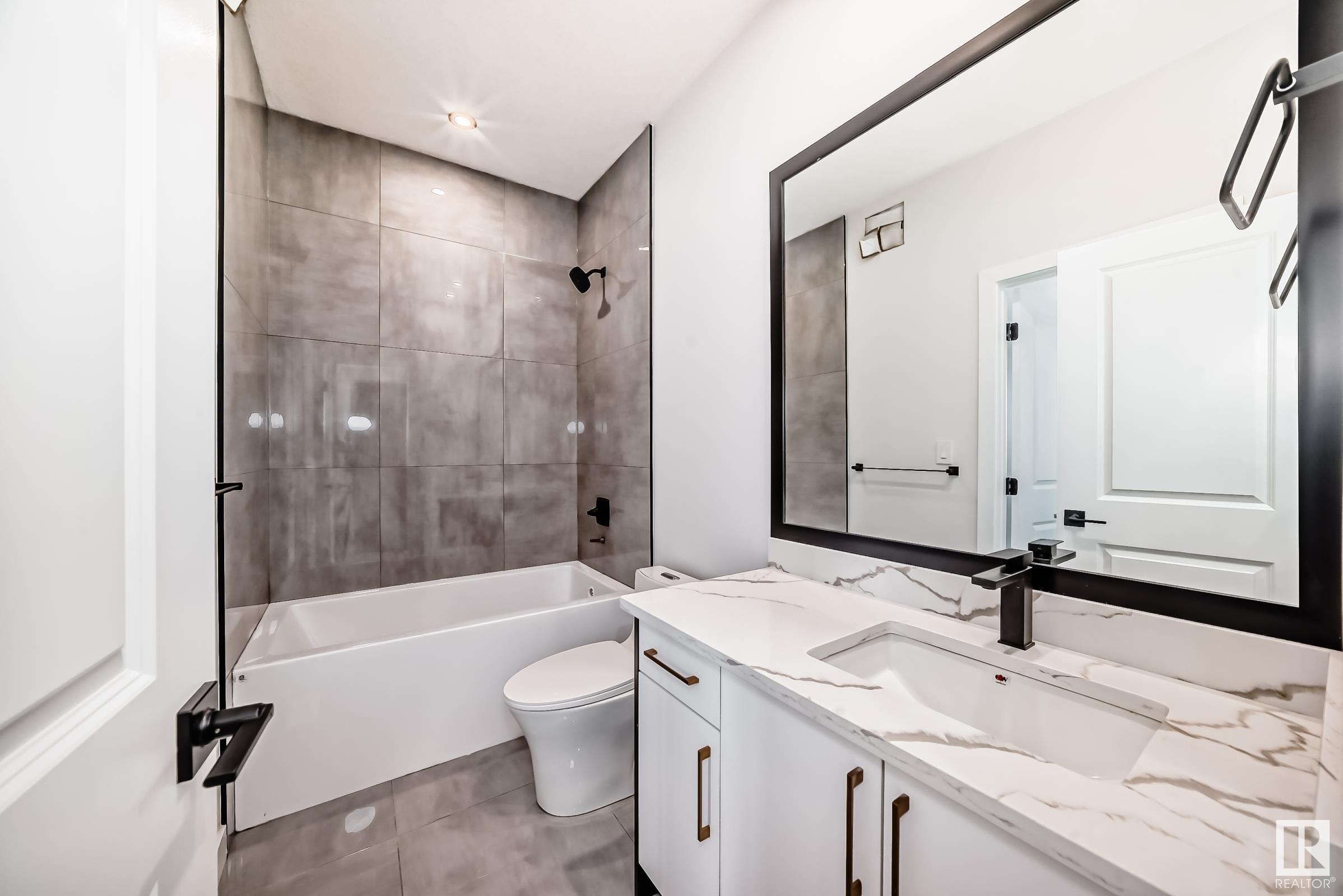 Photo 44 at 32 Ashbury Crescent, Jesperdale, Spruce Grove
