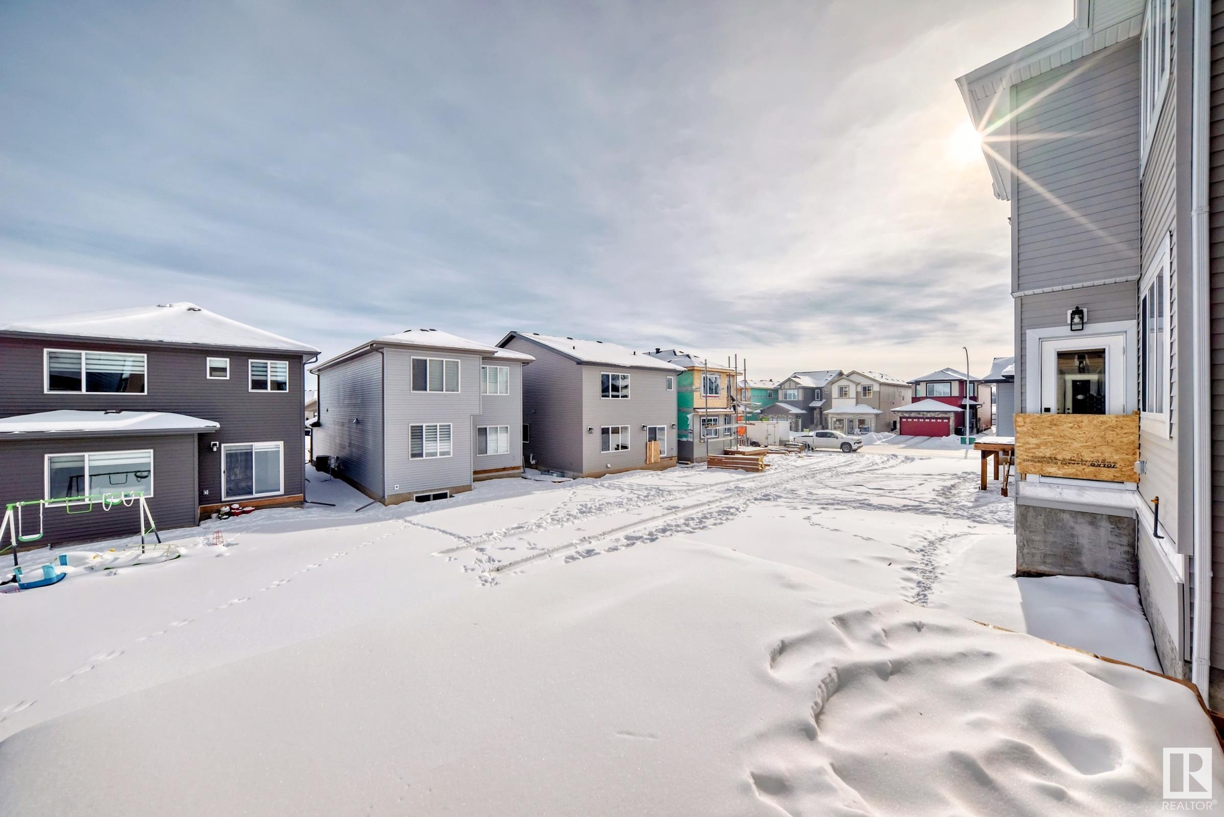 Photo 10 at 32 Ashbury Crescent, Jesperdale, Spruce Grove