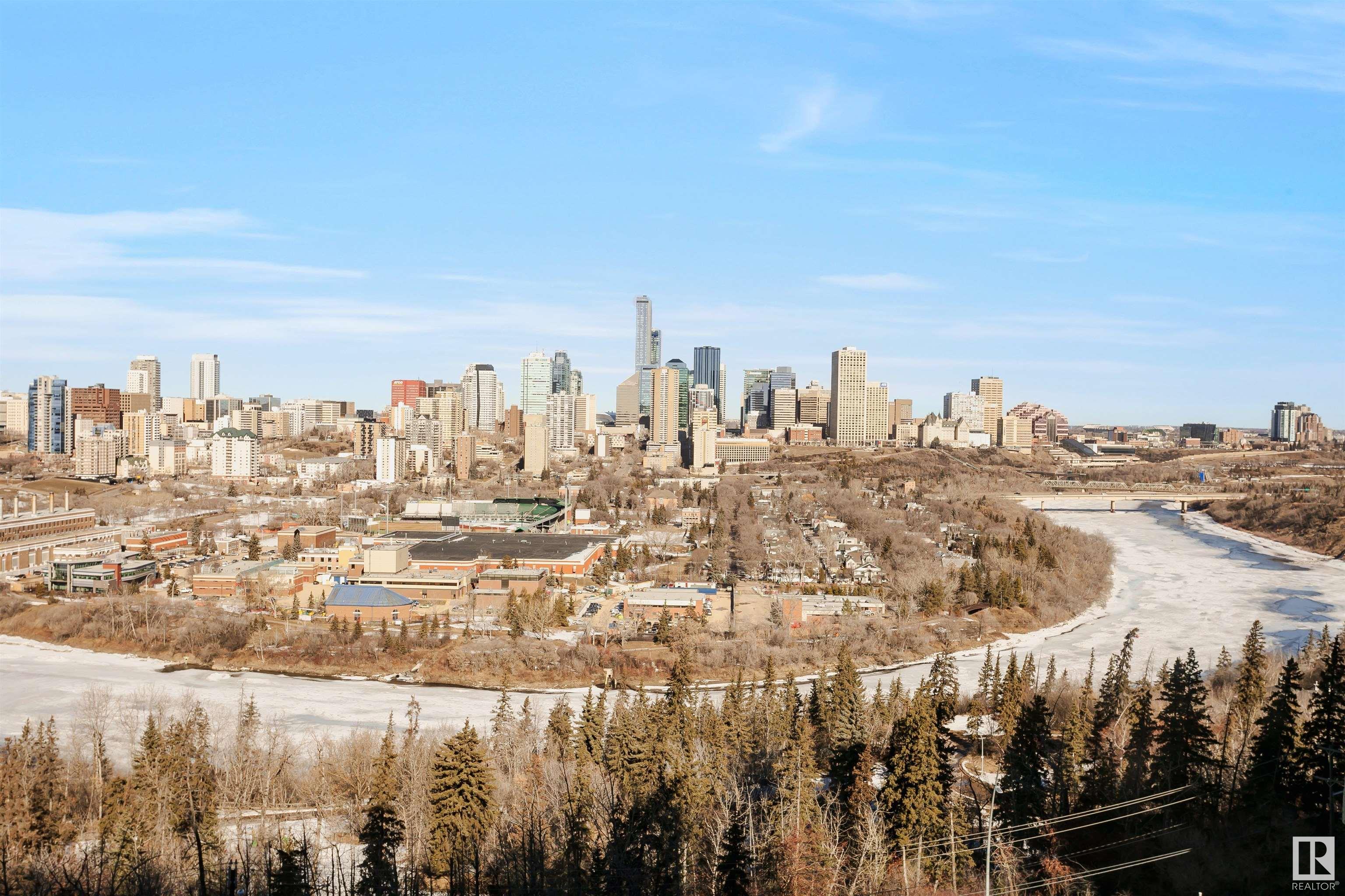 http://cdnparap120.paragonrels.com/ParagonImages/Property/p12/RAE/225337323/15/0/0/b15f686e89508f87ce0c6dca2f4bafeb/1/80c9a614957391649cfe7093d4f91c19/225337323-ada16615-3a36-40f9-94e9-1e9931d400b4.JPG