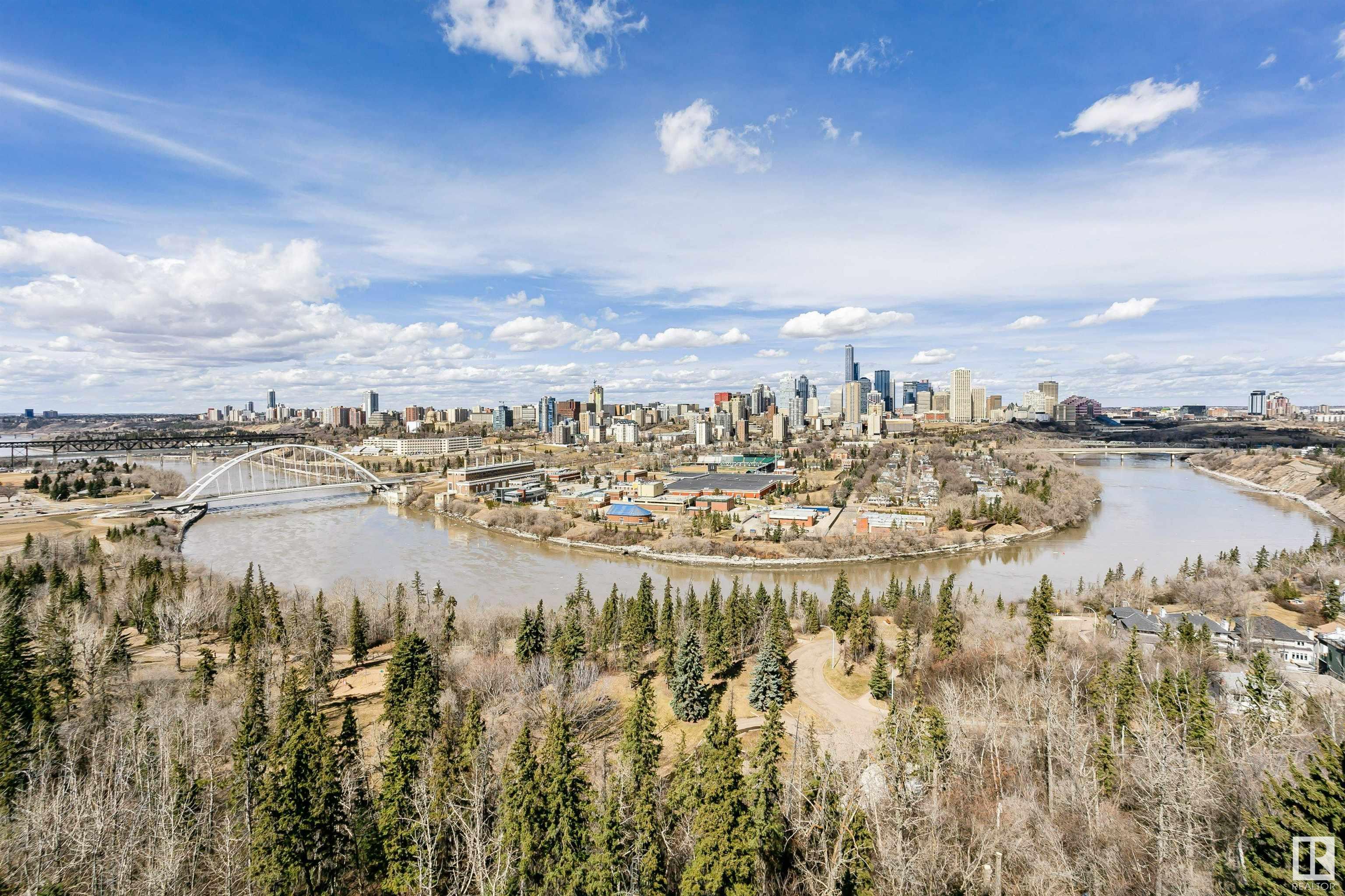 http://cdnparap120.paragonrels.com/ParagonImages/Property/p12/RAE/225337323/8/0/0/9b56c5f6b322026b5e2ea83f5de41196/1/80c9a614957391649cfe7093d4f91c19/225337323-e6dd20cb-6154-4e94-9a31-a076cb7bc0ee.JPG