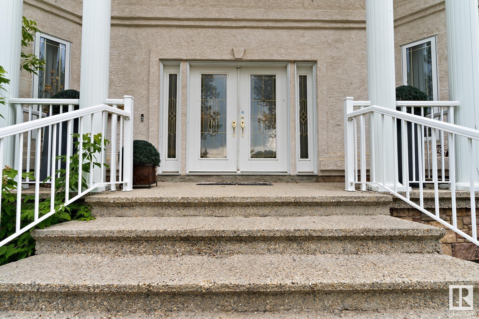 Photo 4 at 285 Estate Drive, Estates of Sherwood, Sherwood Park
