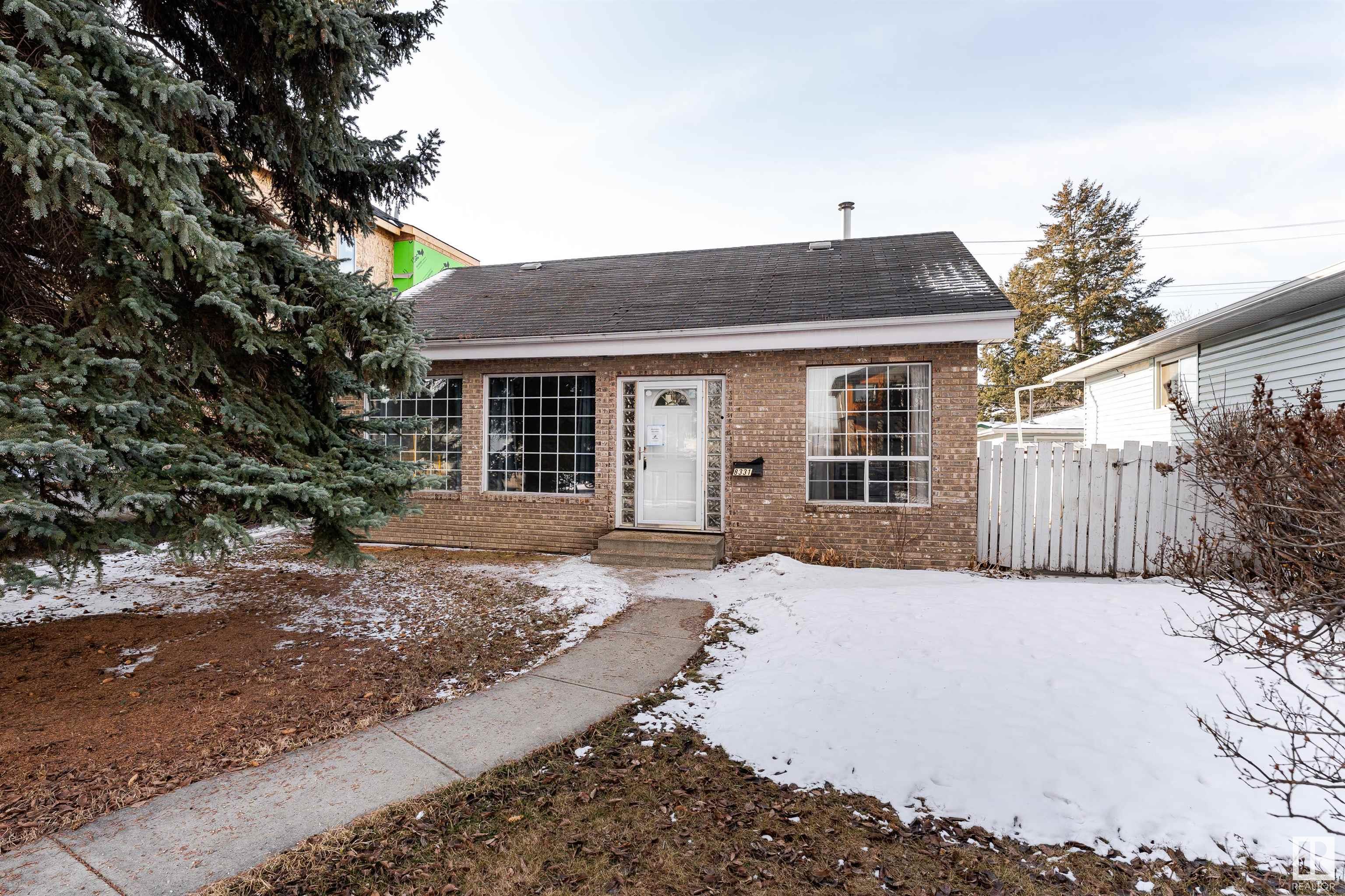 8331 77 Avenue Nw, King Edward Park, Edmonton 2
