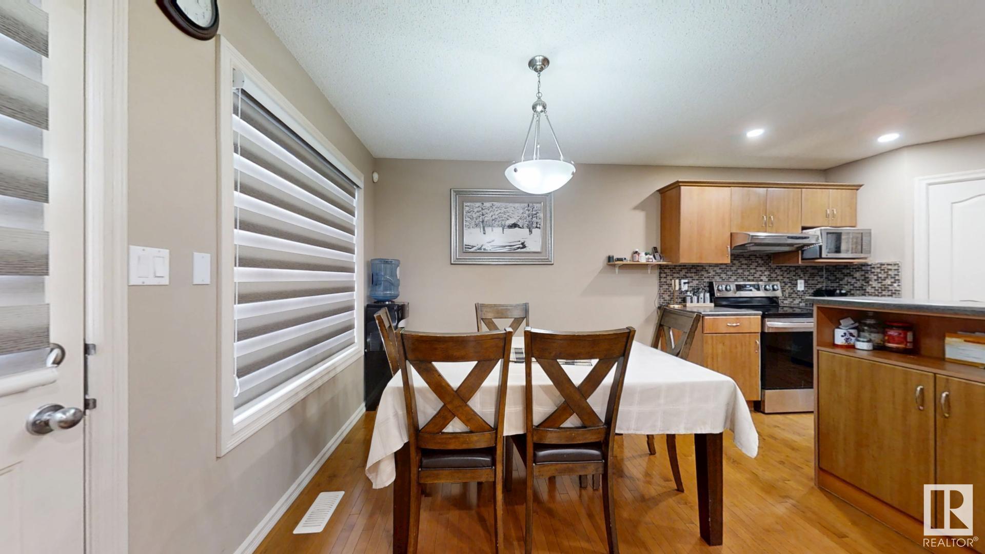 Photo 11 at 3363 25 Avenue Nw, Silver Berry, Edmonton