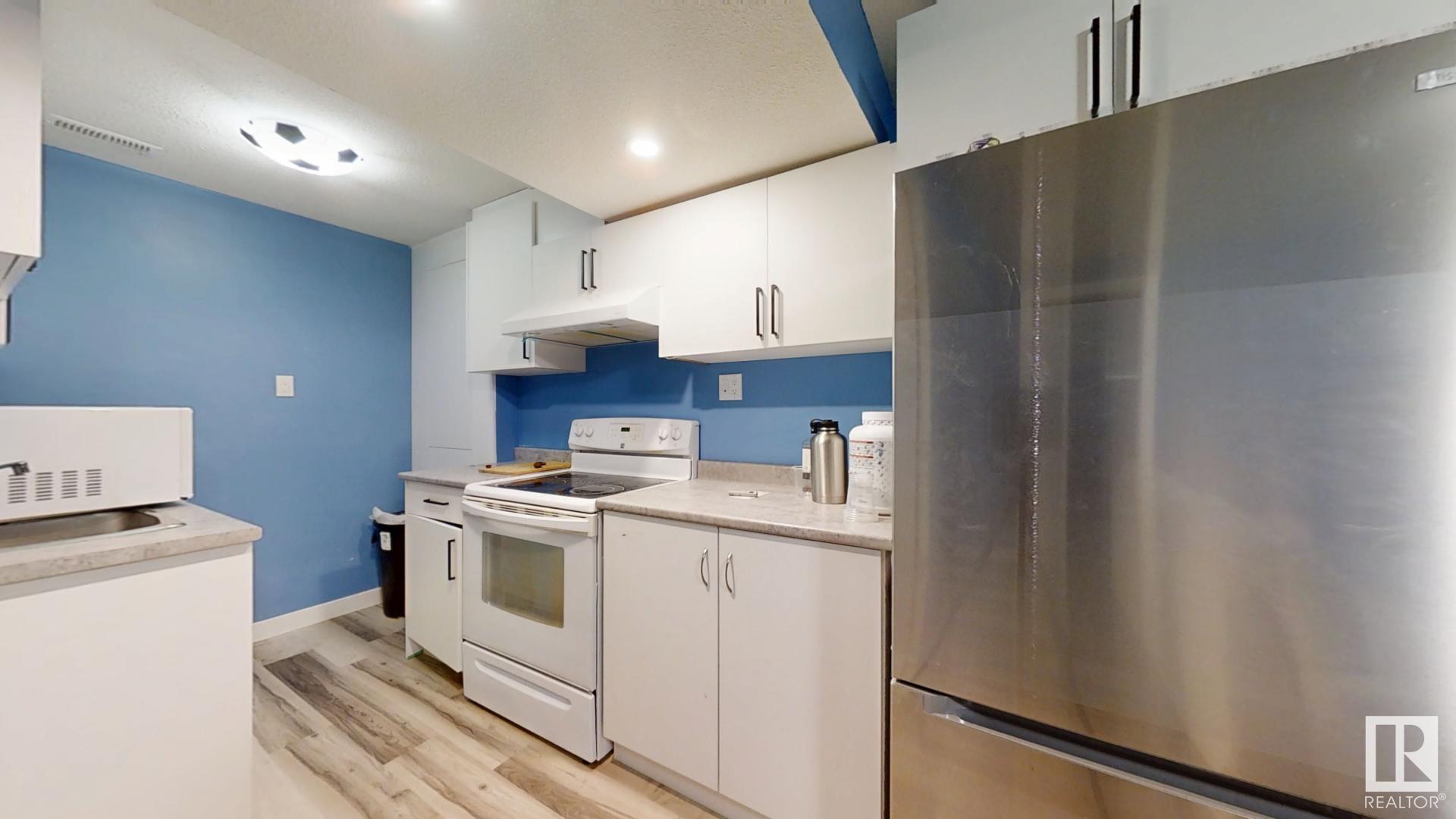 Photo 37 at 3363 25 Avenue Nw, Silver Berry, Edmonton