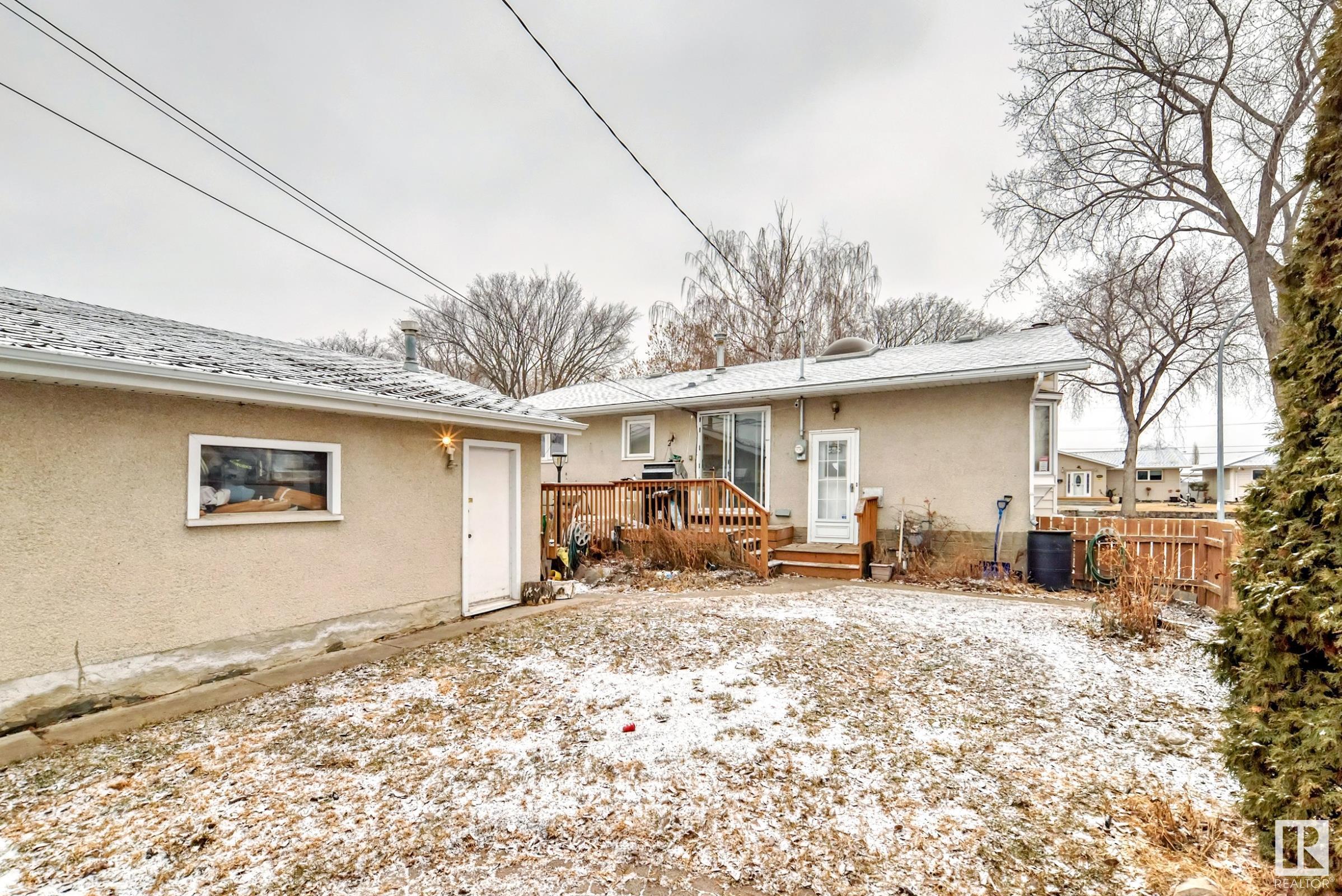 Photo 36 at 15201 110a Avenue Nw, High Park, Edmonton
