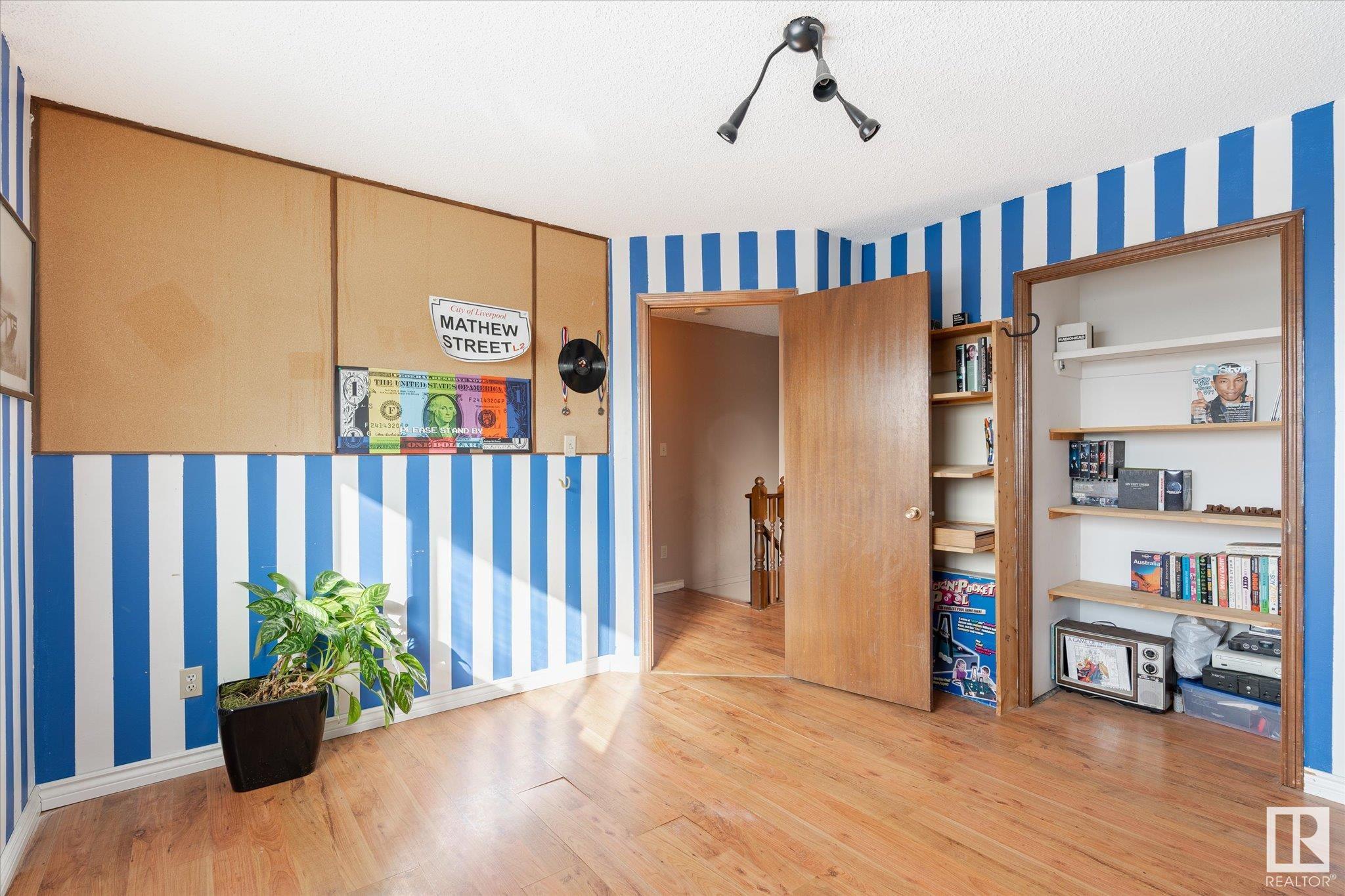 Photo 27 at 9740 190 Street Nw, La Perle, Edmonton