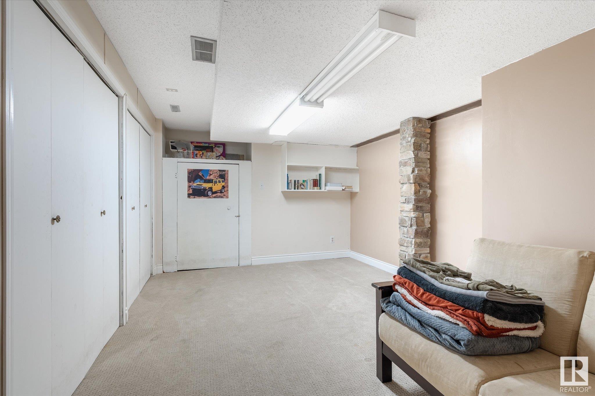 Photo 33 at 9740 190 Street Nw, La Perle, Edmonton
