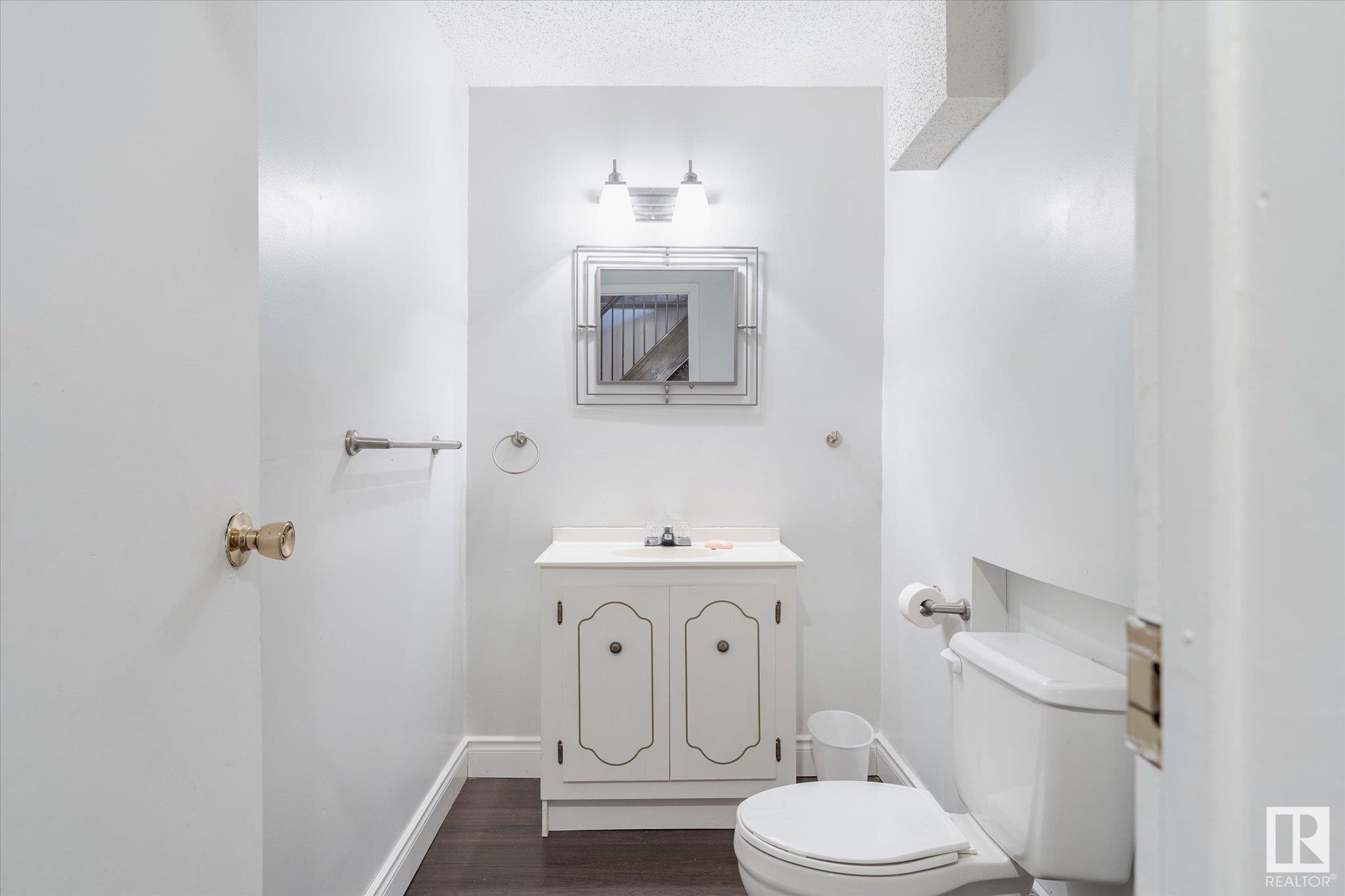 Photo 36 at 9740 190 Street Nw, La Perle, Edmonton