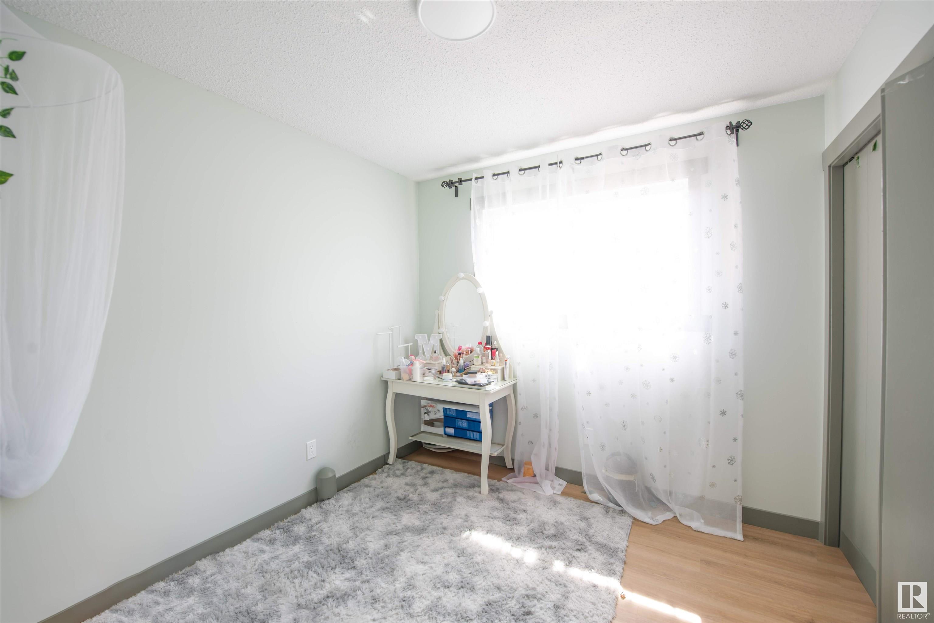 Photo 7 at 12122-12124 105 Street Nw, Westwood, Edmonton