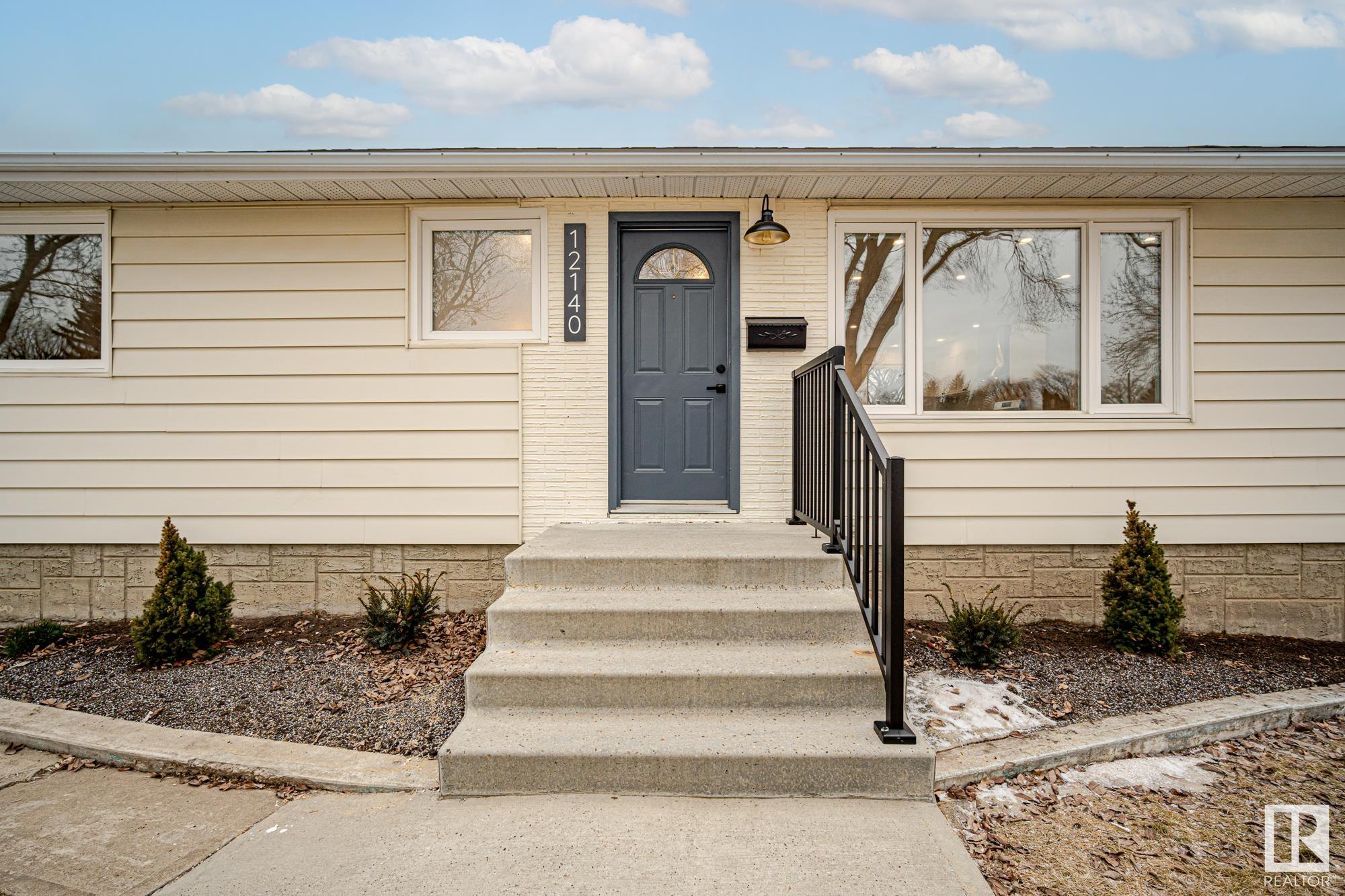 Photo 27 at 12140 39 Street Nw, Beacon Heights, Edmonton