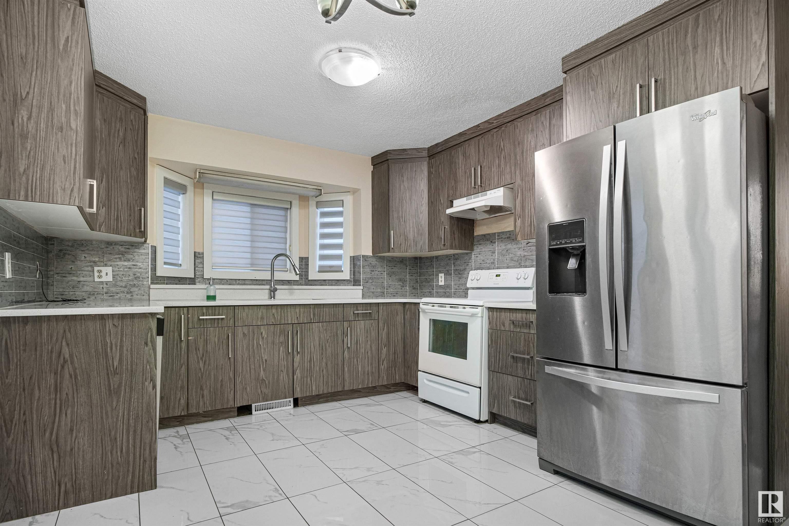 Photo 17 at 1207 54 Street Nw, Sakaw, Edmonton