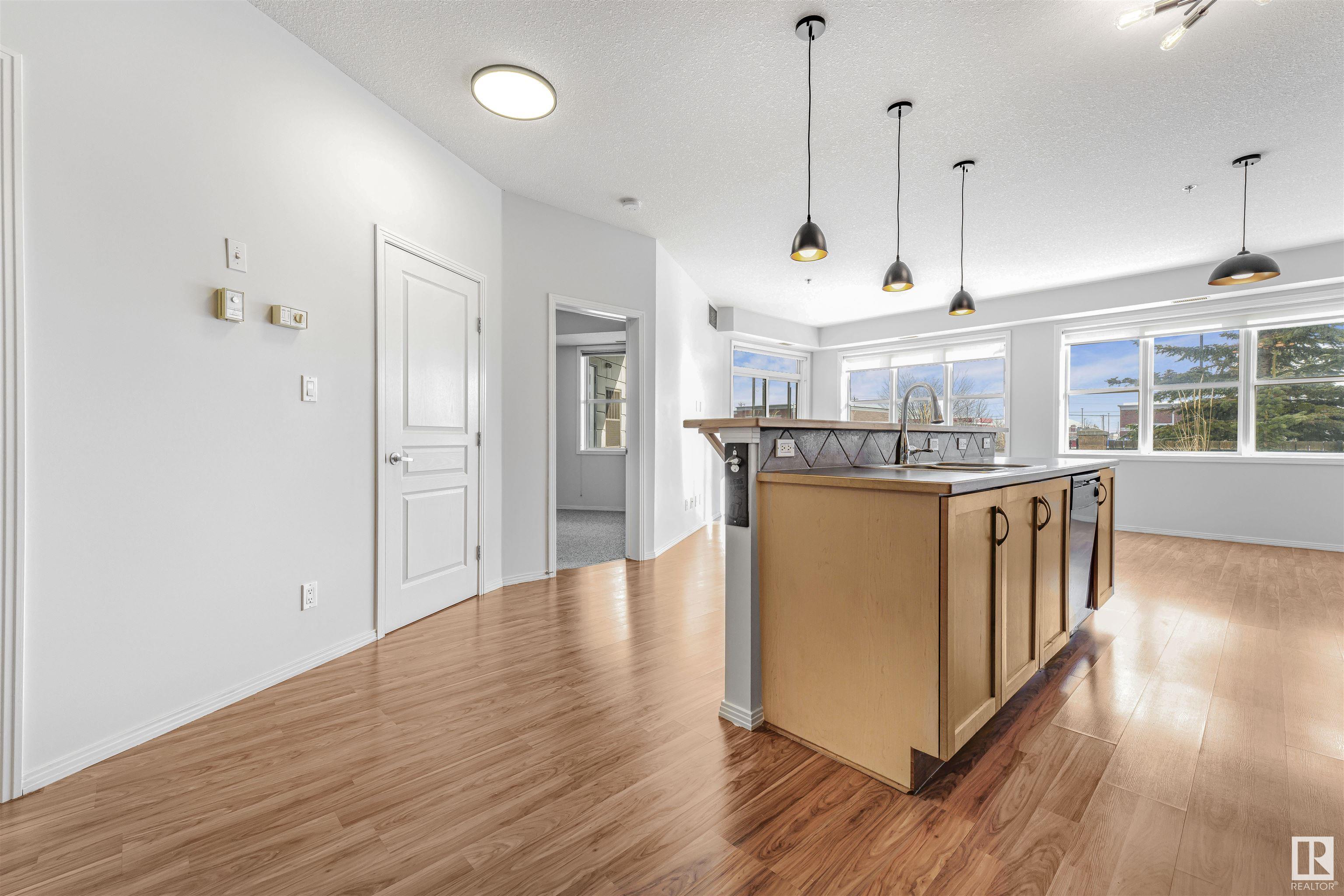Photo 9 at 107 - 4835 104a Street Nw, Empire Park, Edmonton
