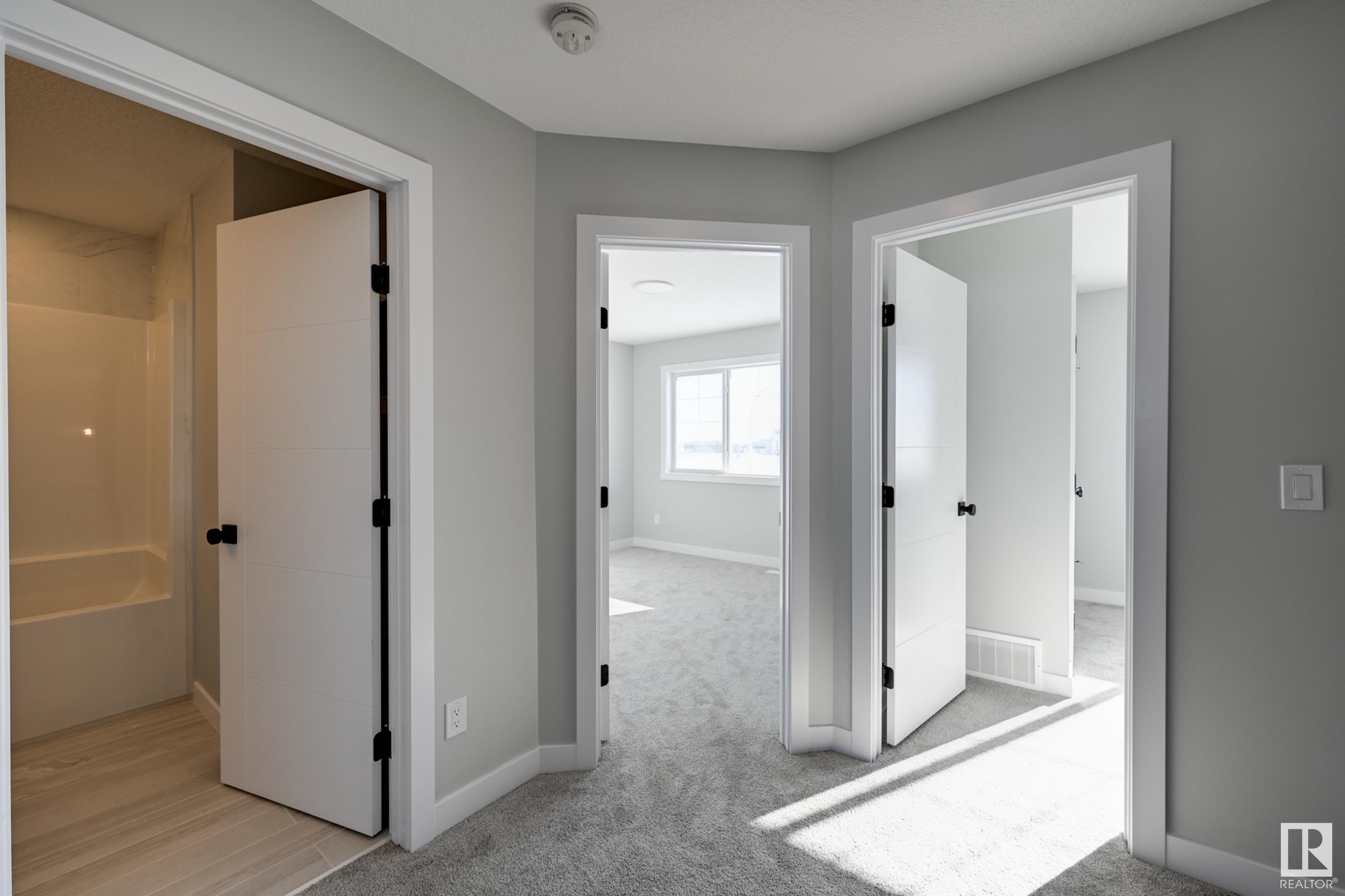 Photo 16 at 10206 92a Avenue, Morinville
