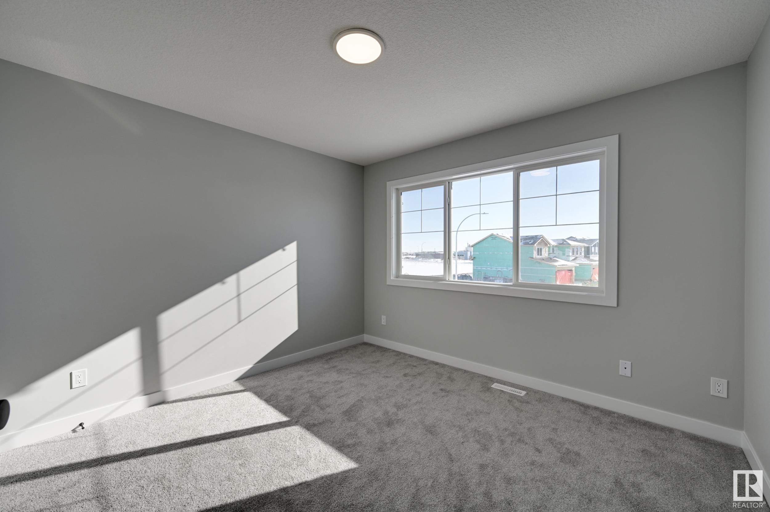 Photo 20 at 10206 92a Avenue, Morinville
